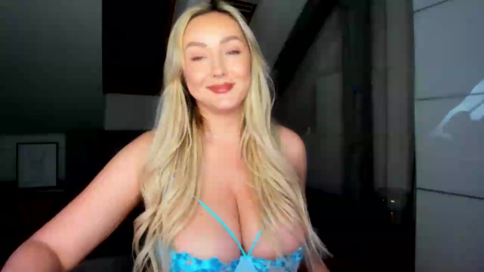 Gallery image thumbnail from Mi_Ha's myfreecams stream on, 06/23/2026, 15:54 image 10 of 20