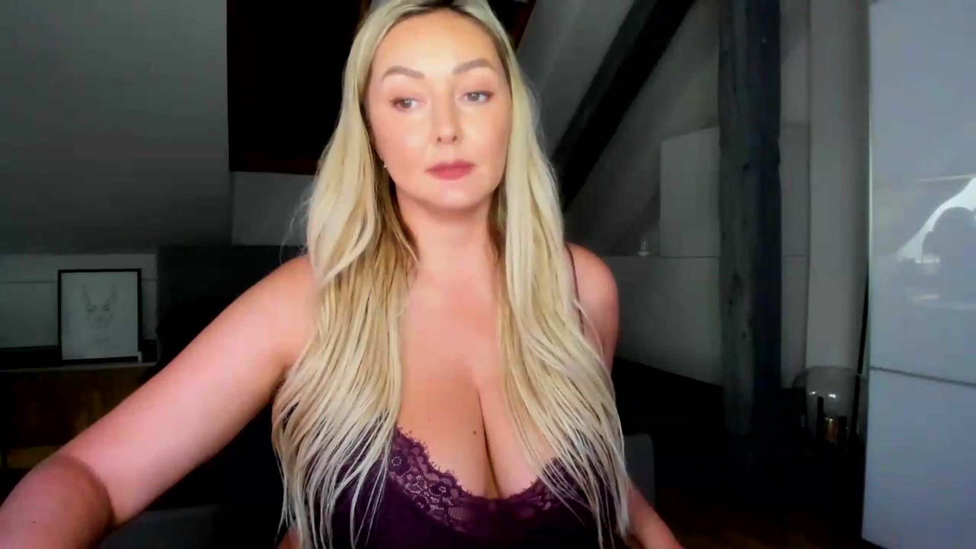 Gallery image thumbnail from Mi_Ha's myfreecams stream on, 07/01/2026, 15:41 image 4 of 20