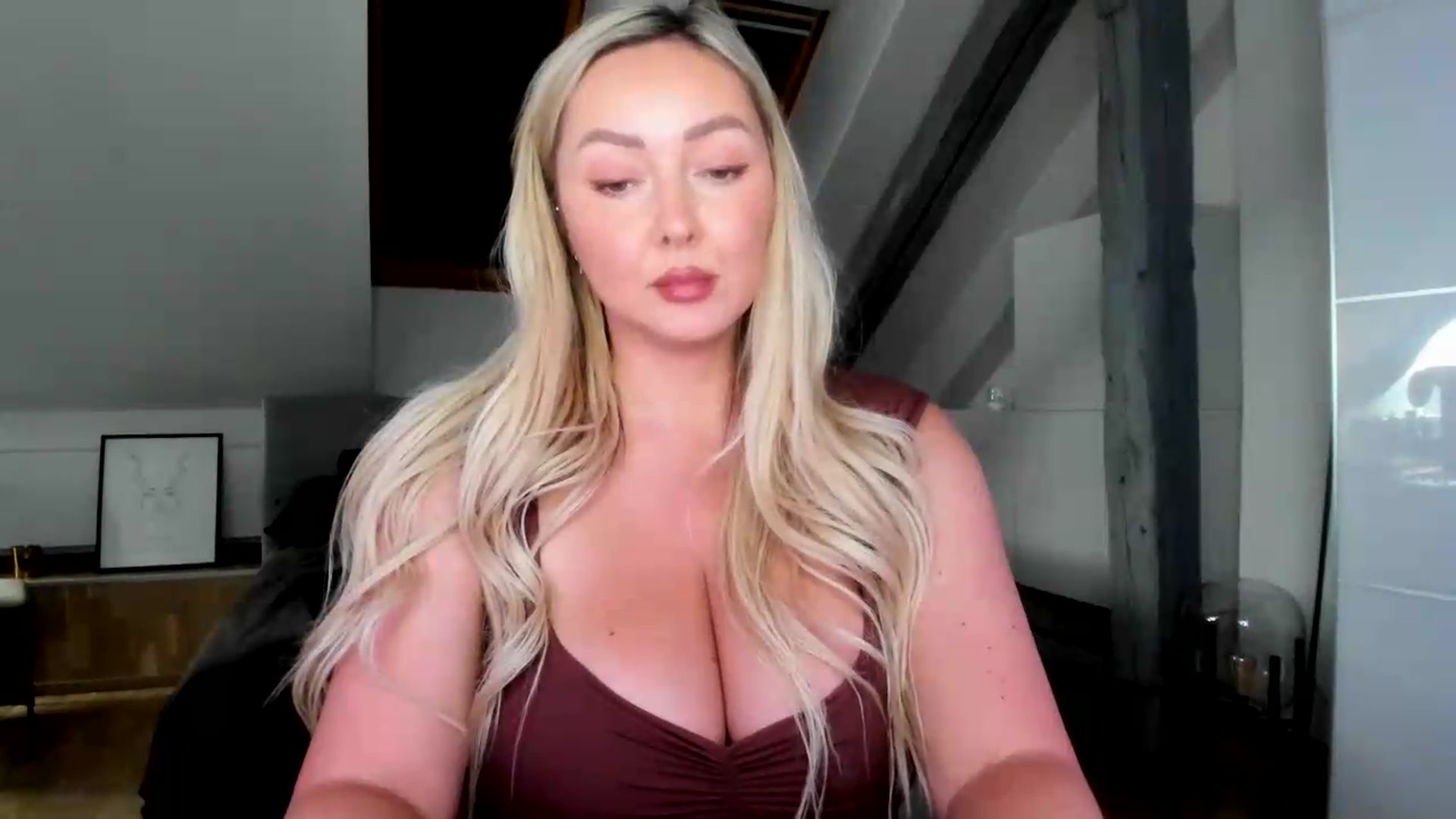 Gallery image thumbnail from Mi_Ha's myfreecams stream on, 07/02/2026, 12:42 image 19 of 20