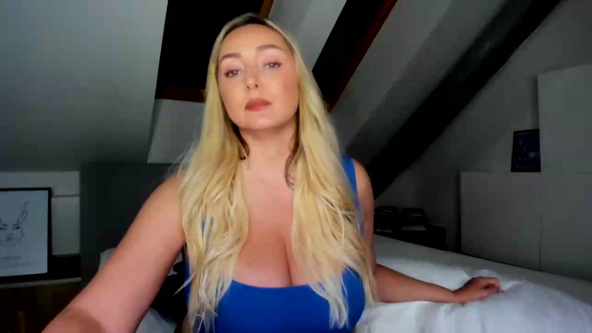 Gallery image thumbnail from Mi_Ha's myfreecams stream on, 07/08/2026, 13:31 image 17 of 20
