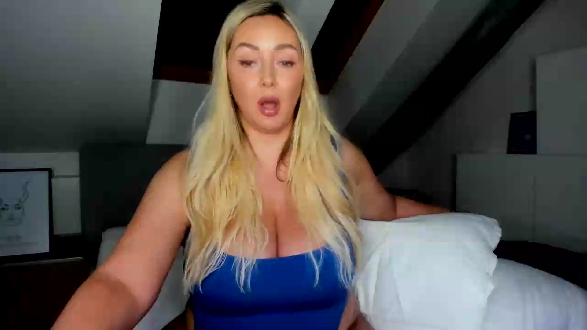 Gallery image thumbnail from Mi_Ha's myfreecams stream on, 07/08/2026, 15:20 image 5 of 20