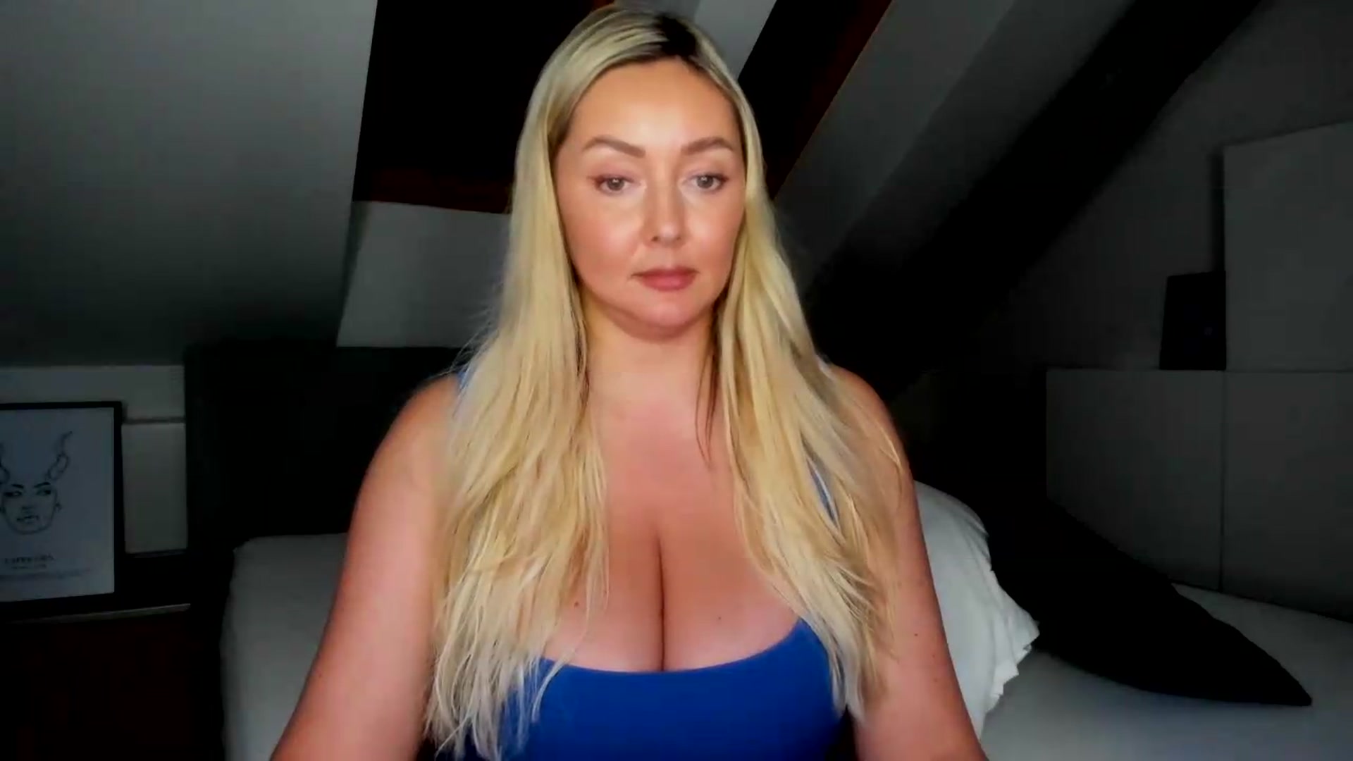 Gallery image thumbnail from Mi_Ha's myfreecams stream on, 07/08/2026, 21:36 image 14 of 20