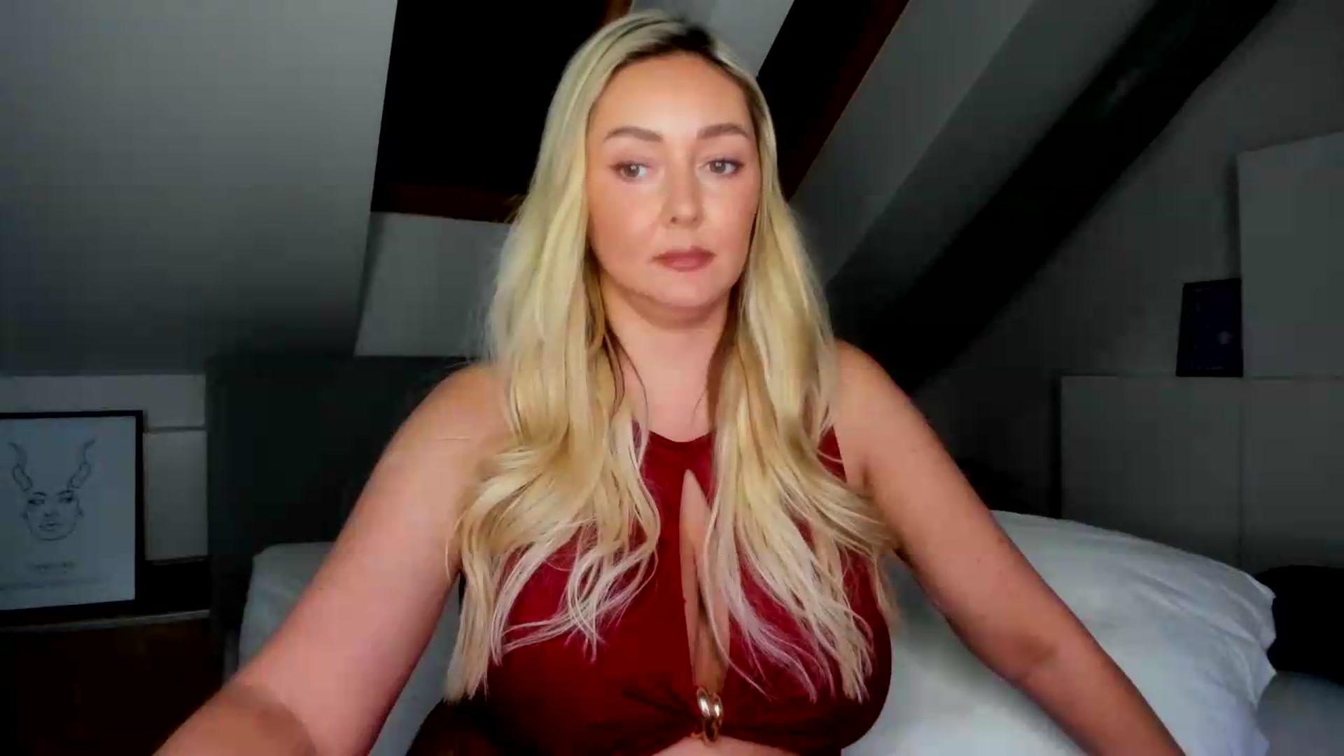 Gallery image thumbnail from Mi_Ha's myfreecams stream on, 07/09/2026, 15:55 image 6 of 20