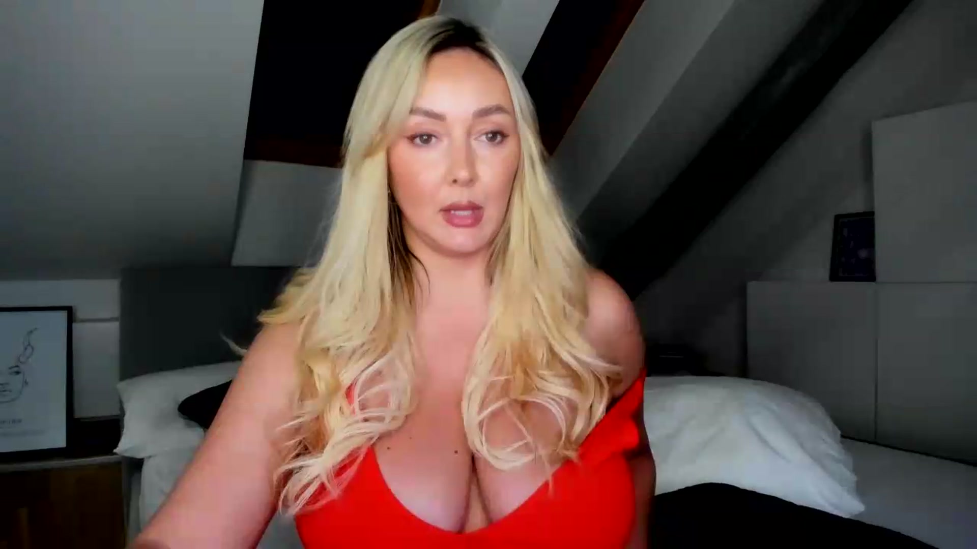 Gallery image thumbnail from Mi_Ha's myfreecams stream on, 07/11/2026, 14:43 image 11 of 20