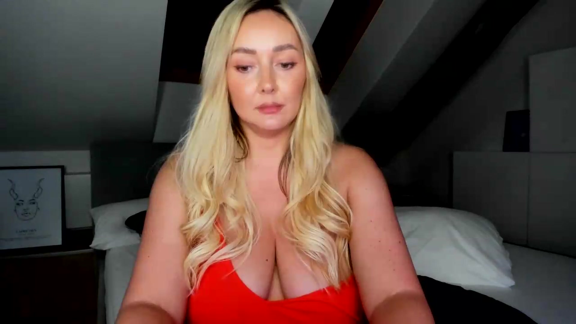 Gallery image thumbnail from Mi_Ha's myfreecams stream on, 07/11/2026, 16:18 image 11 of 20