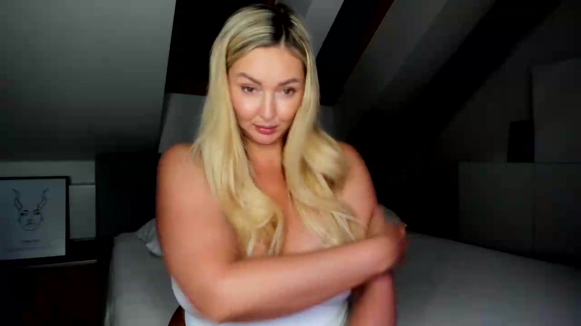 Gallery image thumbnail from Mi_Ha's myfreecams stream on, 07/13/2026, 21:24 image 4 of 20