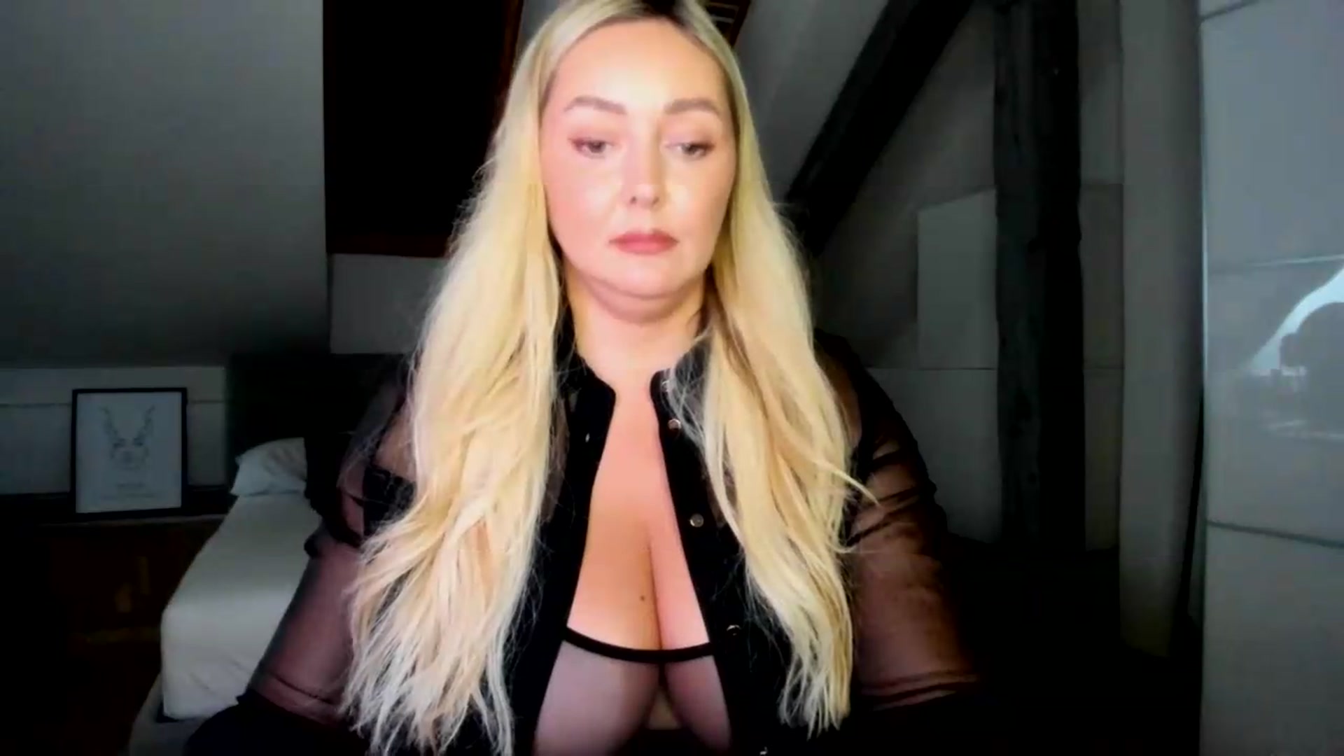 Gallery image thumbnail from Mi_Ha's myfreecams stream on, 07/16/2026, 14:57 image 19 of 20
