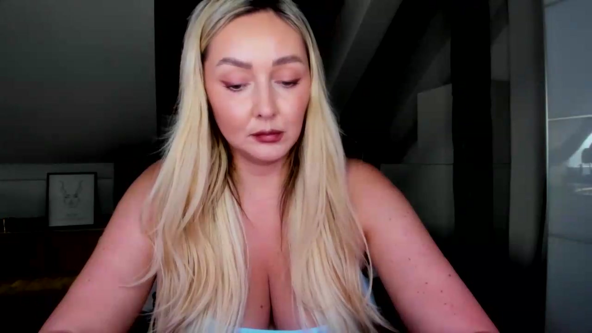 Gallery image thumbnail from Mi_Ha's myfreecams stream on, 07/17/2026, 13:43 image 13 of 20