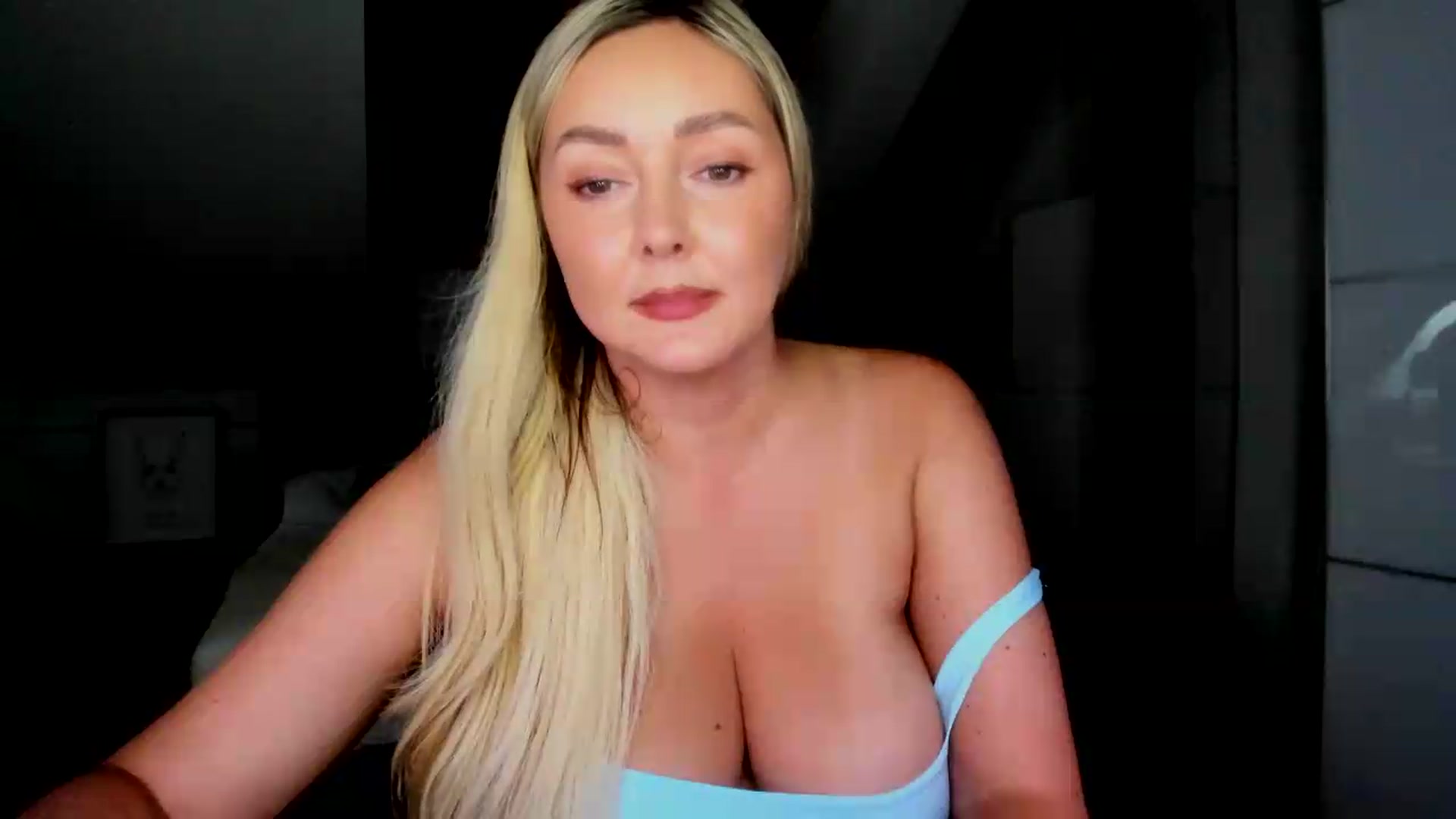 Gallery image thumbnail from Mi_Ha's myfreecams stream on, 07/17/2026, 17:01 image 20 of 20