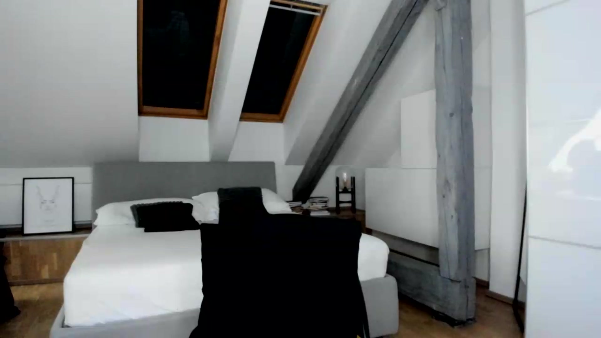 Gallery image thumbnail from Mi_Ha's myfreecams stream on, 07/21/2026, 14:49 image 4 of 20