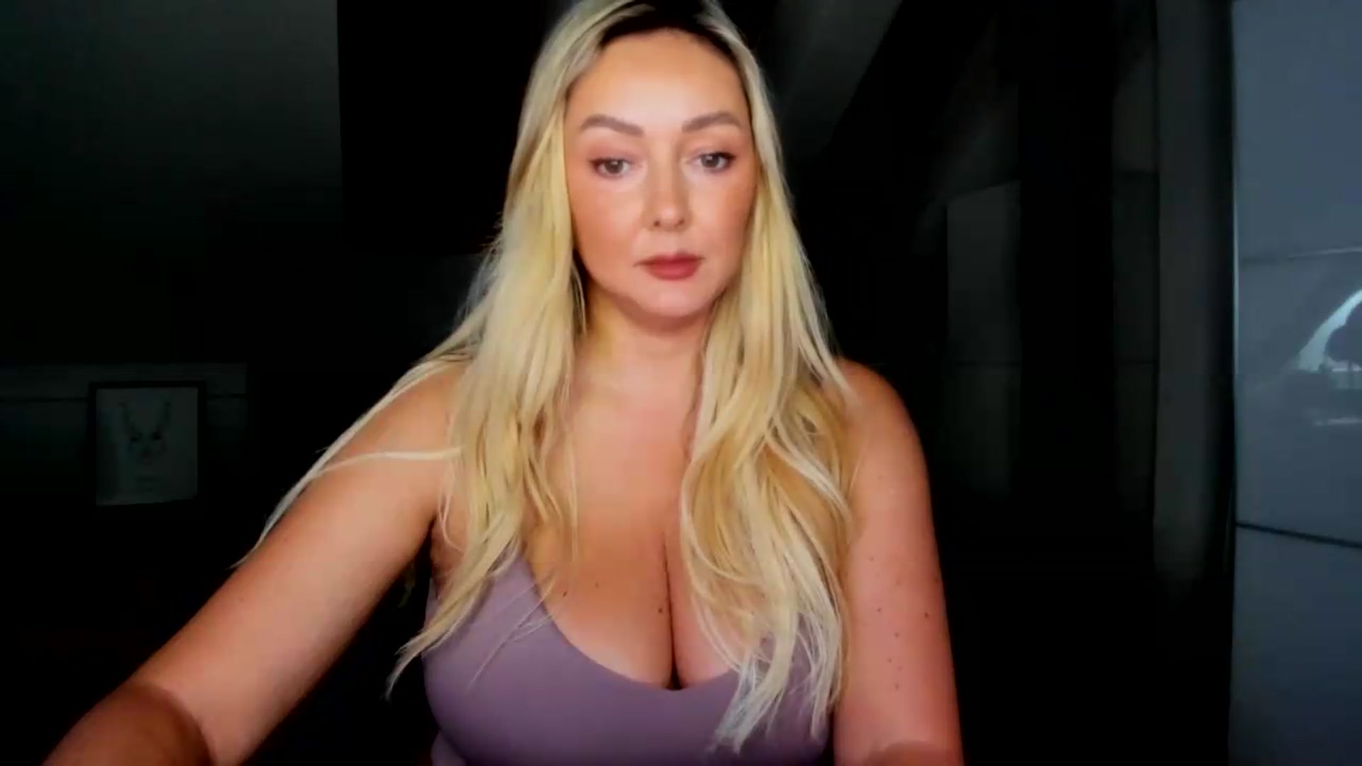 Gallery image thumbnail from Mi_Ha's myfreecams stream on, 07/31/2026, 13:46 image 12 of 20
