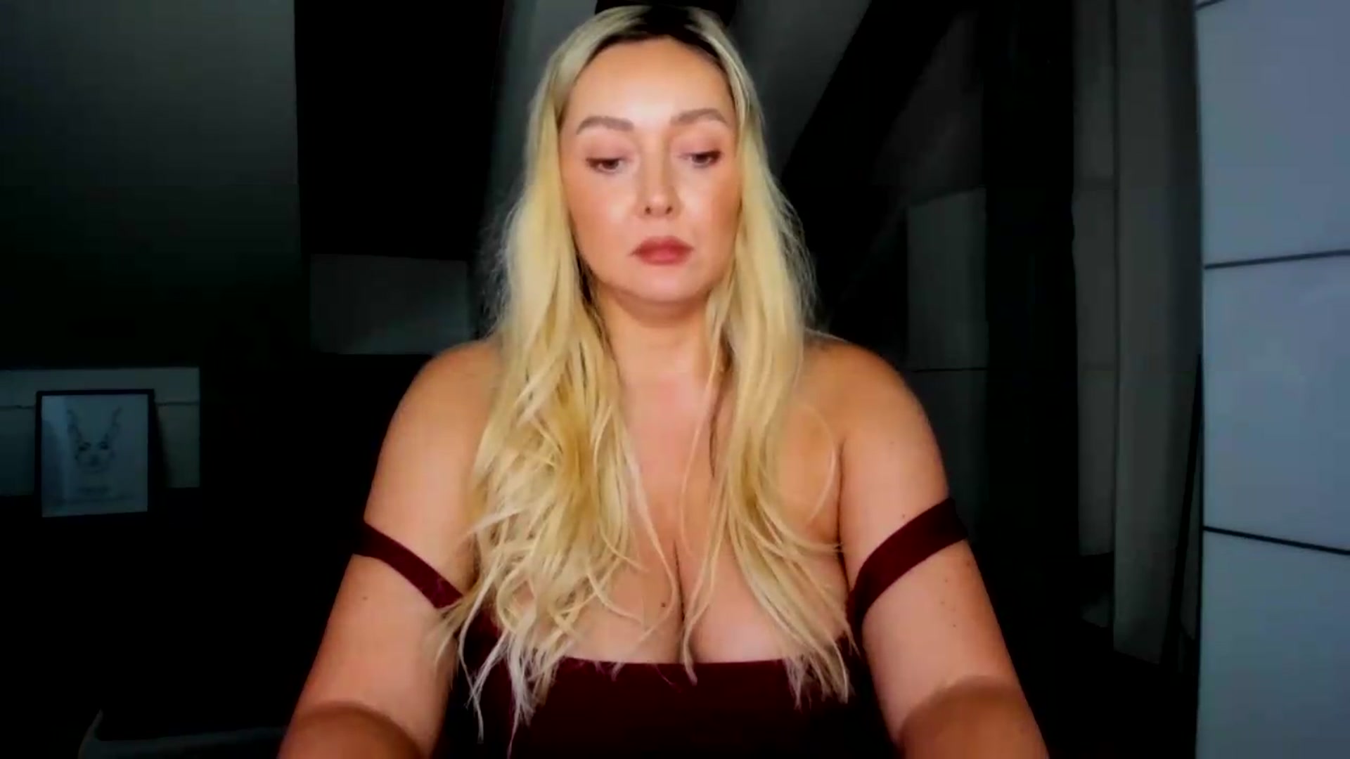 Gallery image thumbnail from Mi_Ha's myfreecams stream on, 08/05/2026, 15:29 image 8 of 20