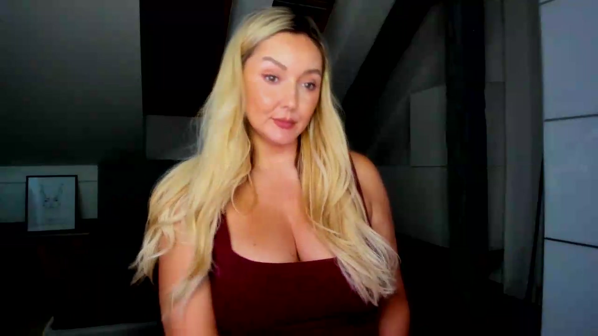 Gallery image thumbnail from Mi_Ha's myfreecams stream on, 08/05/2026, 16:02 image 11 of 20