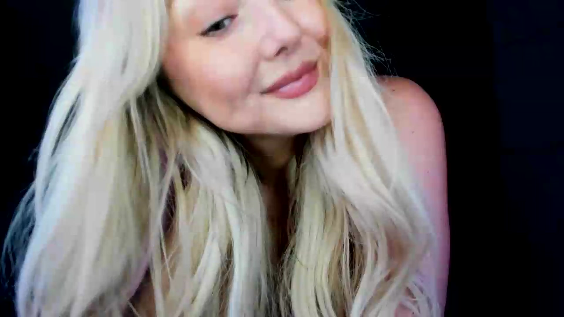 Gallery image thumbnail from Mi_Ha's myfreecams stream on, 08/15/2026, 13:40 image 8 of 20