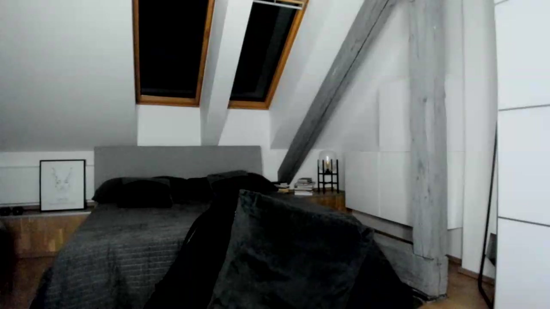 Gallery image thumbnail from Mi_Ha's myfreecams stream on, 08/15/2026, 16:47 image 16 of 20