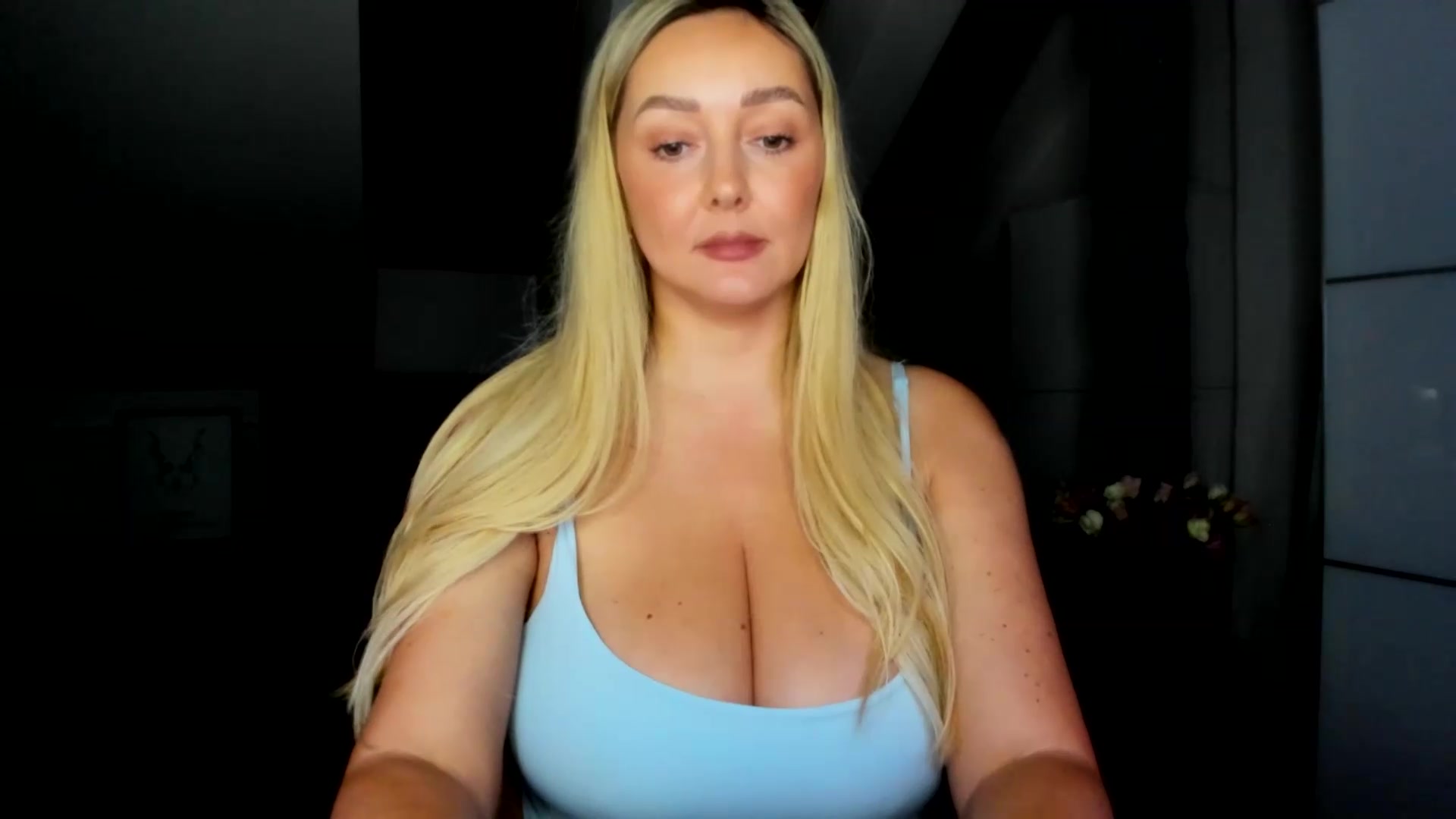 Gallery image thumbnail from Mi_Ha's myfreecams stream on, 08/19/2026, 15:55 image 12 of 20