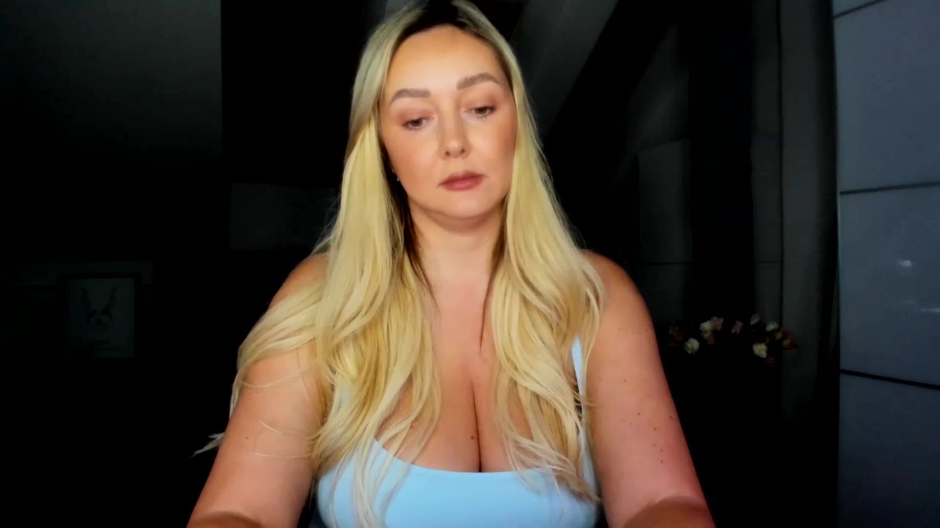 Gallery image thumbnail from Mi_Ha's myfreecams stream on, 08/19/2026, 15:55 image 3 of 20