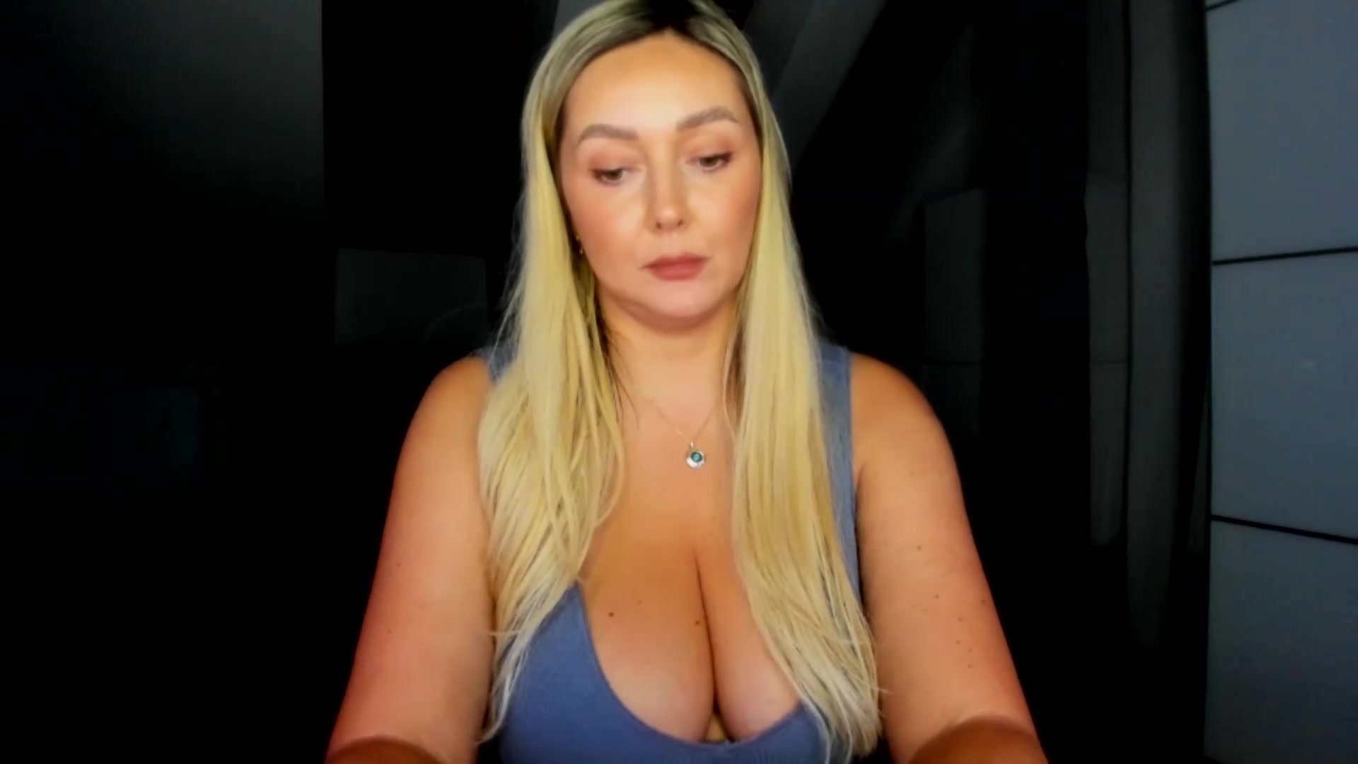 Gallery image thumbnail from Mi_Ha's myfreecams stream on, 08/21/2026, 14:54 image 19 of 20
