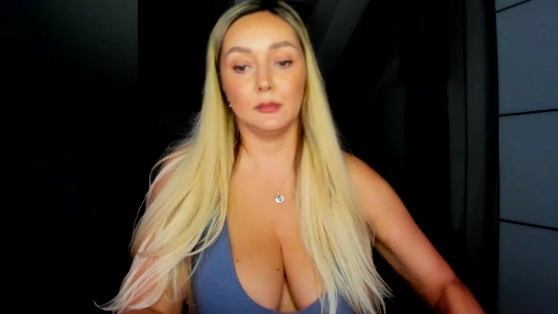 Gallery image thumbnail from Mi_Ha's myfreecams stream on, 08/21/2026, 16:47 image 5 of 20