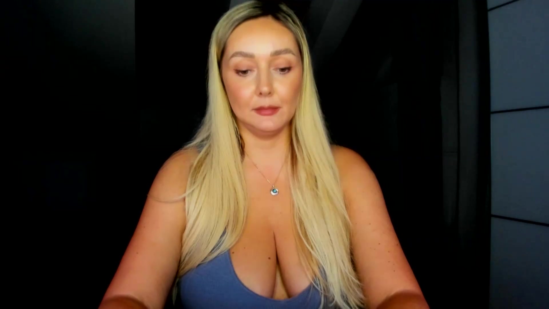 Gallery image thumbnail from Mi_Ha's myfreecams stream on, 08/21/2026, 16:47 image 3 of 20