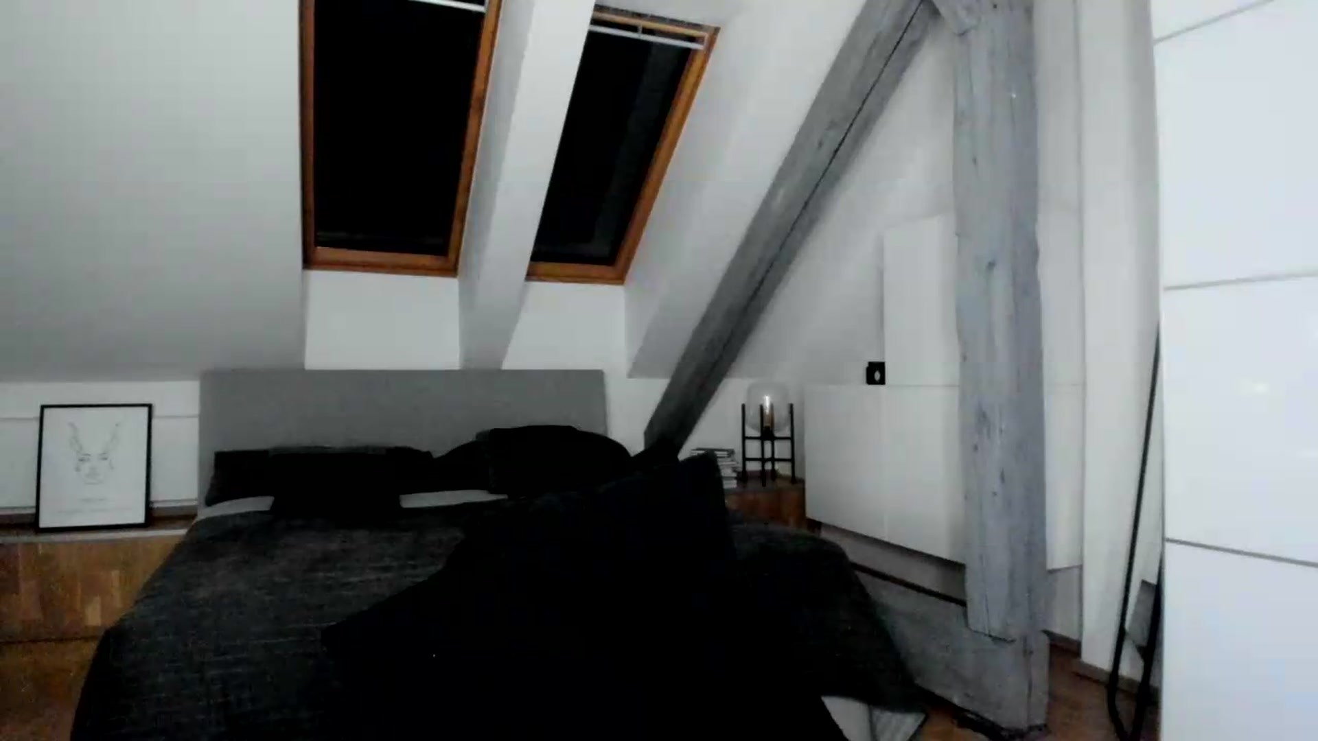 Gallery image thumbnail from Mi_Ha's myfreecams stream on, 08/28/2026, 13:11 image 15 of 20