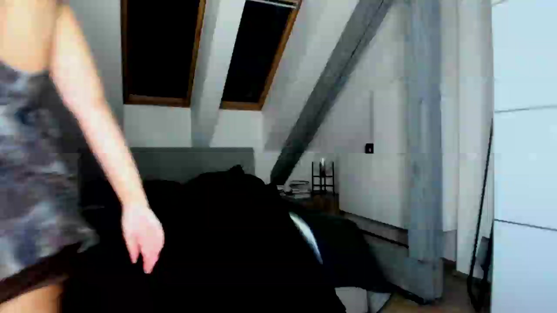 Gallery image thumbnail from Mi_Ha's myfreecams stream on, 08/28/2026, 15:58 image 7 of 20