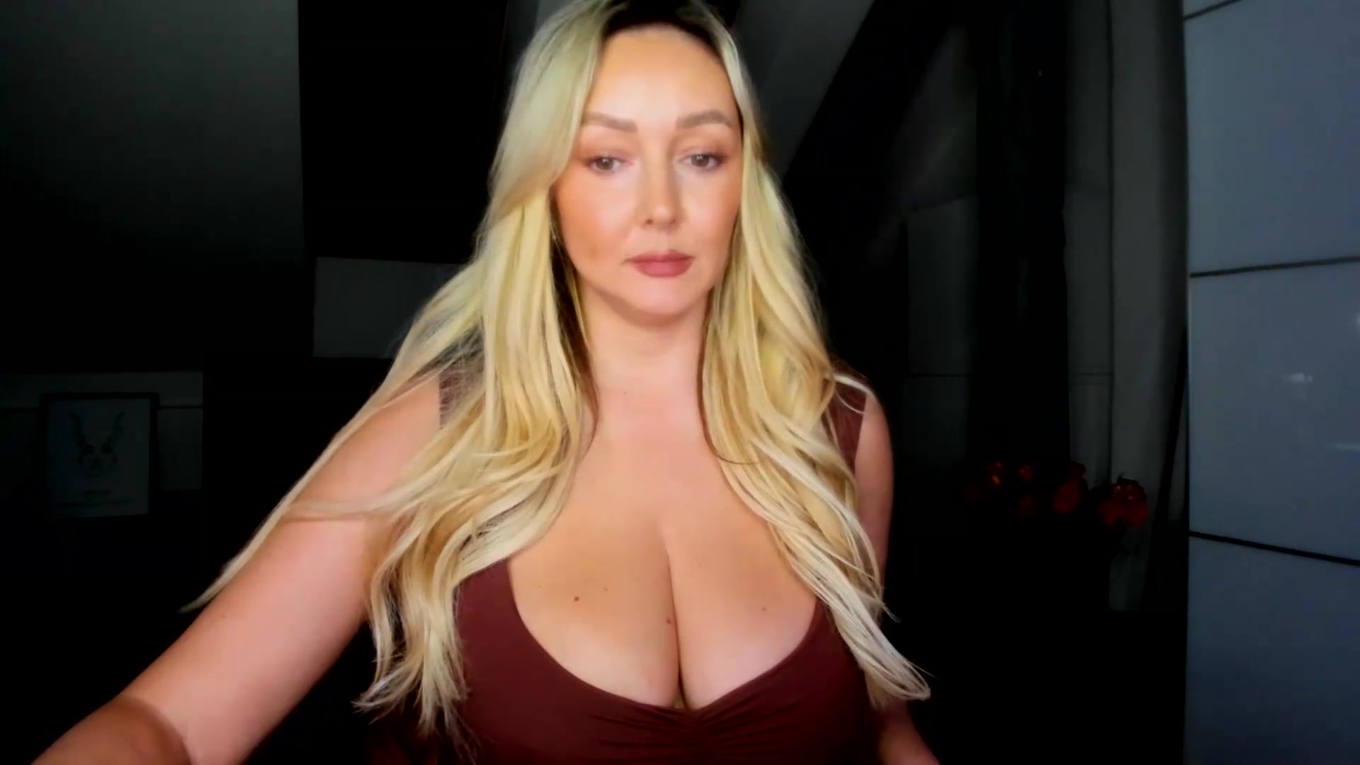 Gallery image thumbnail from Mi_Ha's myfreecams stream on, 09/07/2026, 13:37 image 7 of 20