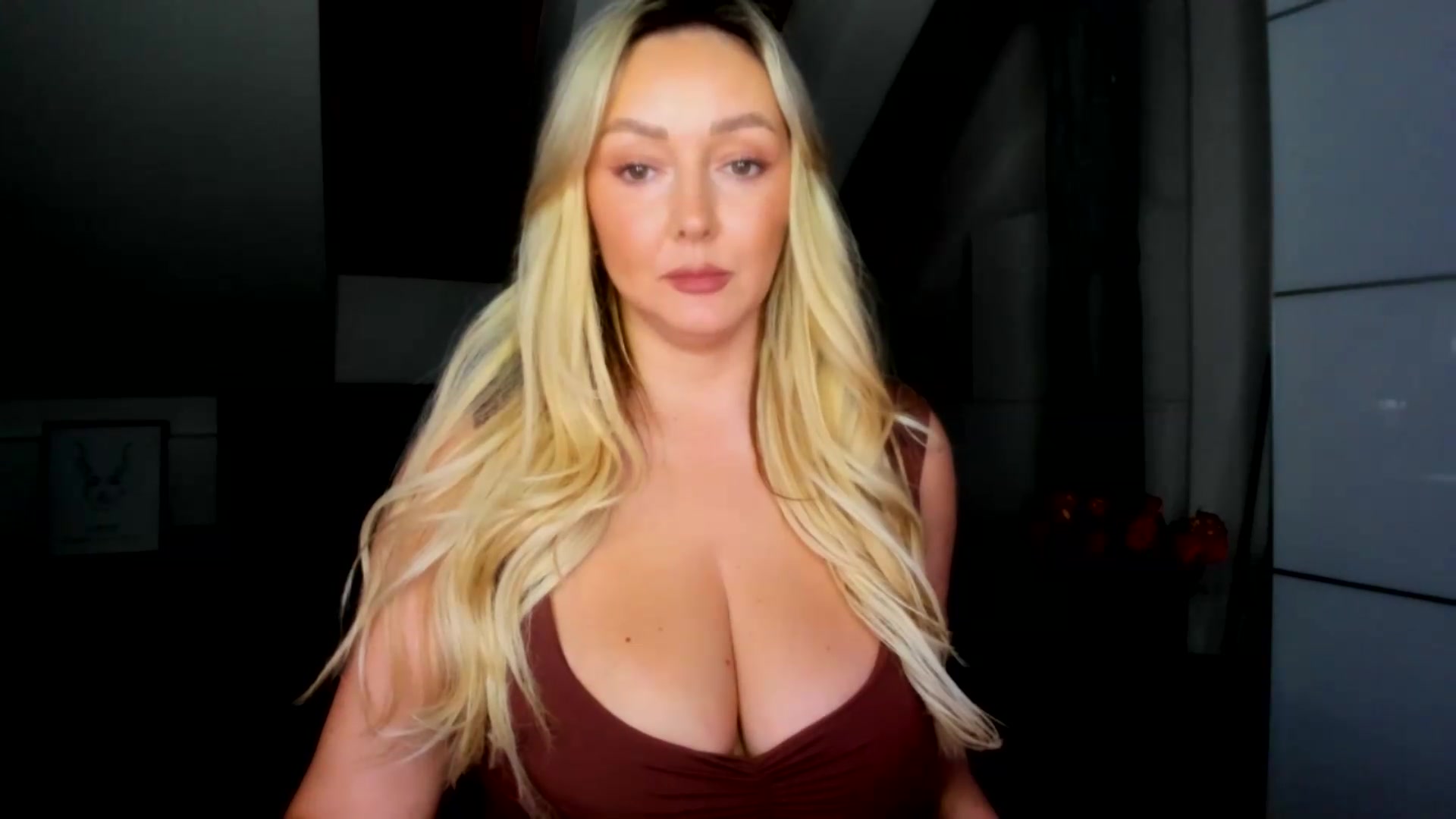 Gallery image thumbnail from Mi_Ha's myfreecams stream on, 09/07/2026, 13:37 image 8 of 20