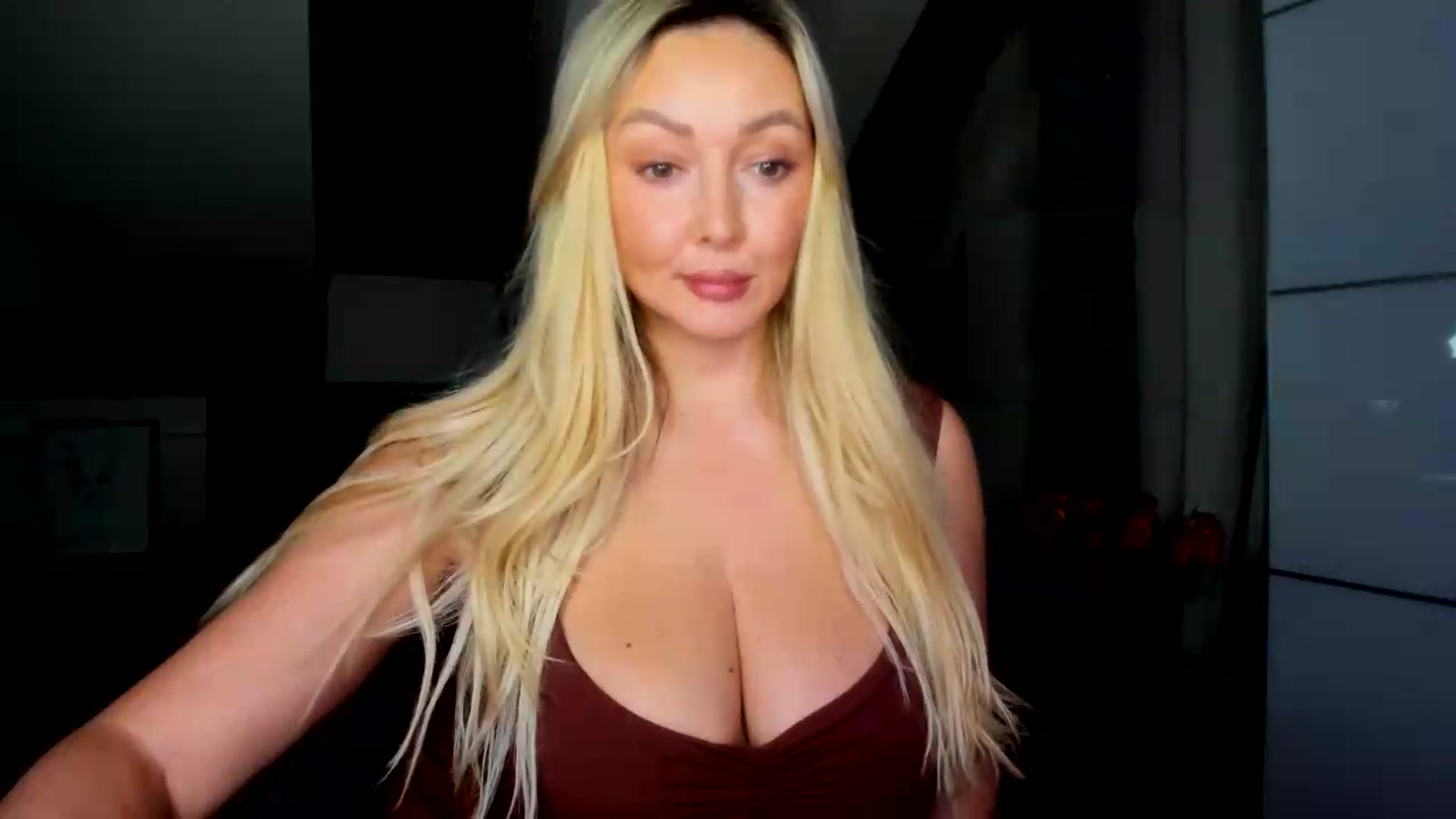 Gallery image thumbnail from Mi_Ha's myfreecams stream on, 09/07/2026, 13:37 image 2 of 20