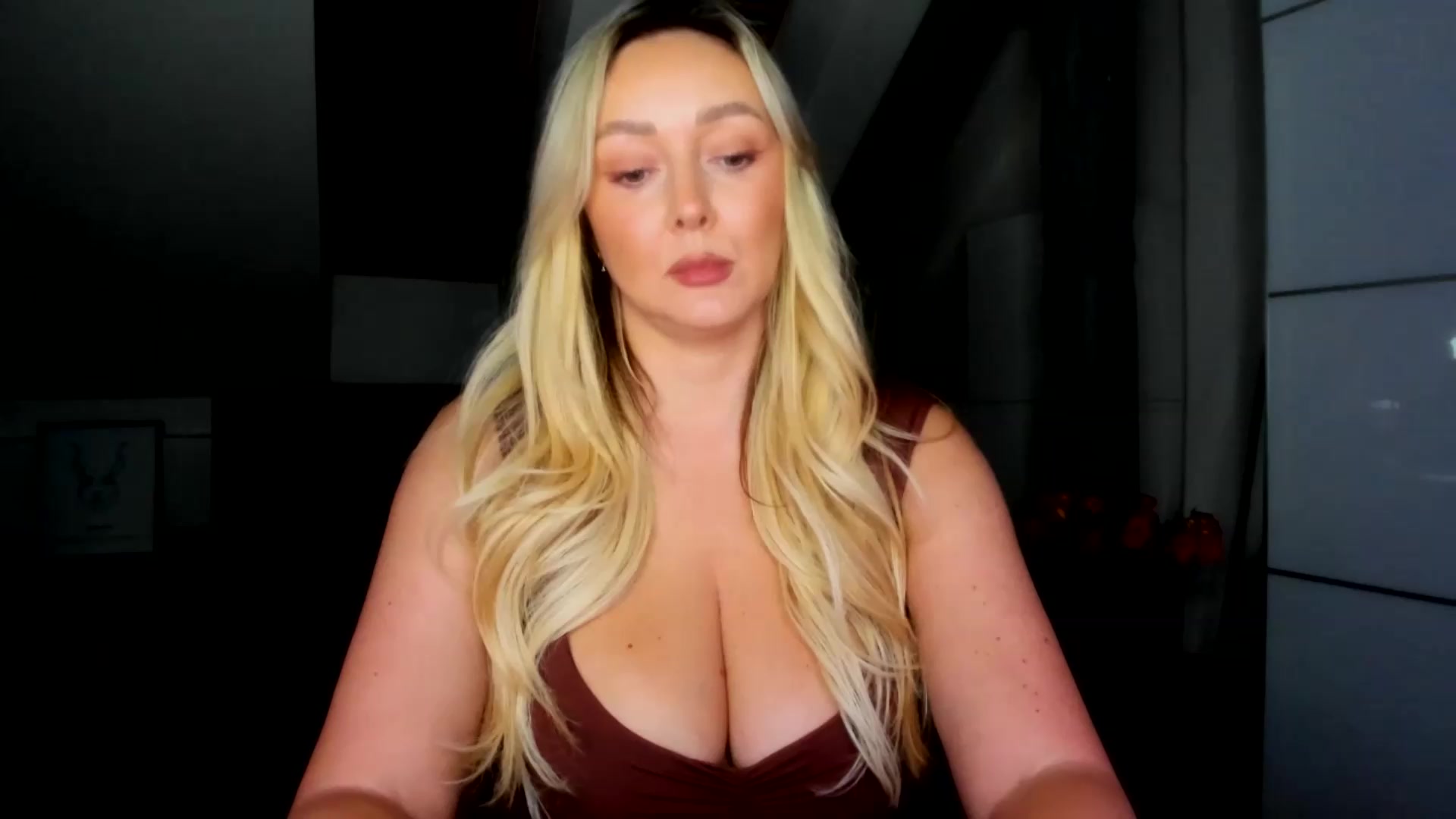 Gallery image thumbnail from Mi_Ha's myfreecams stream on, 09/07/2026, 13:37 image 13 of 20