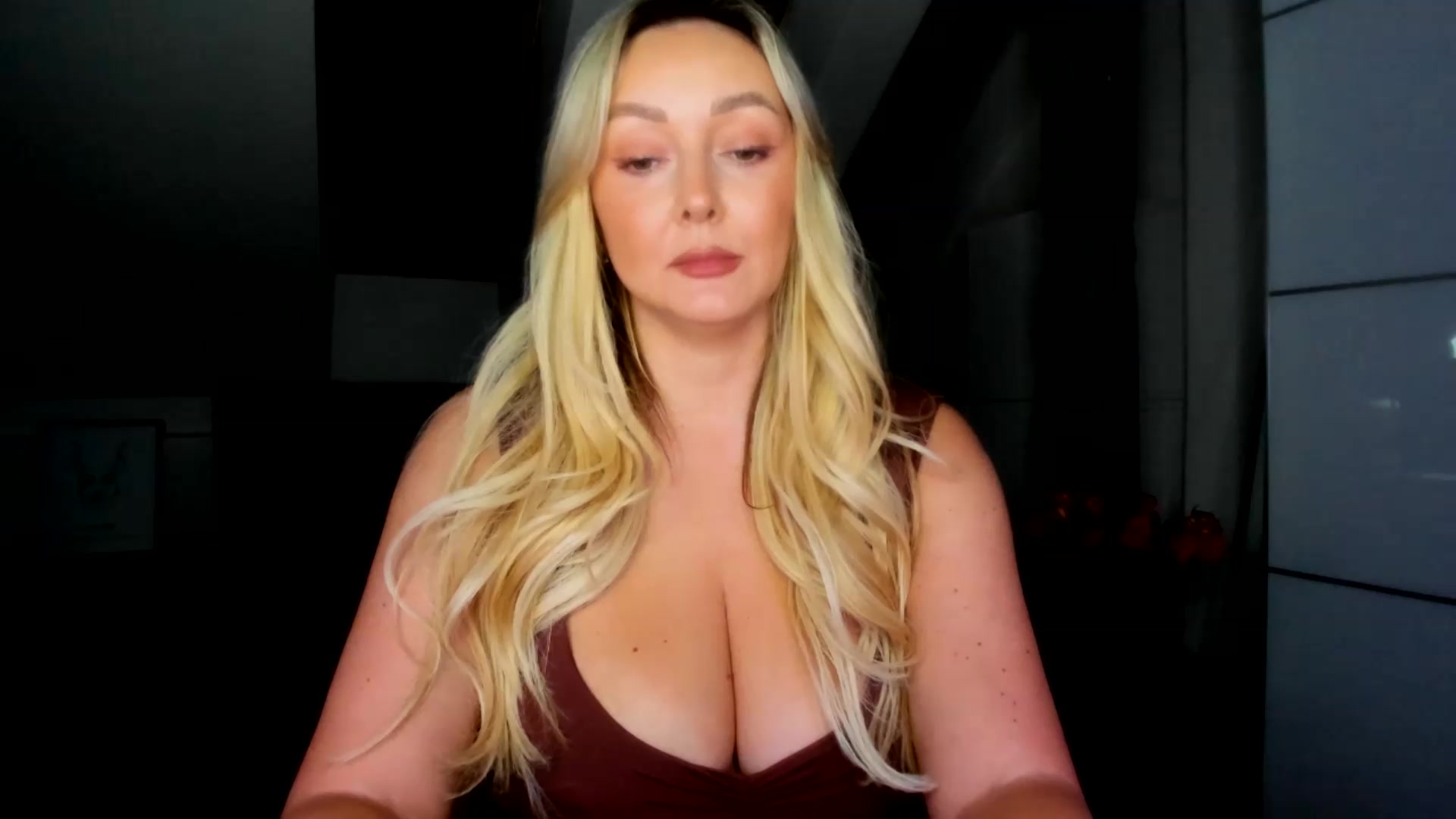Gallery image thumbnail from Mi_Ha's myfreecams stream on, 09/07/2026, 13:37 image 9 of 20