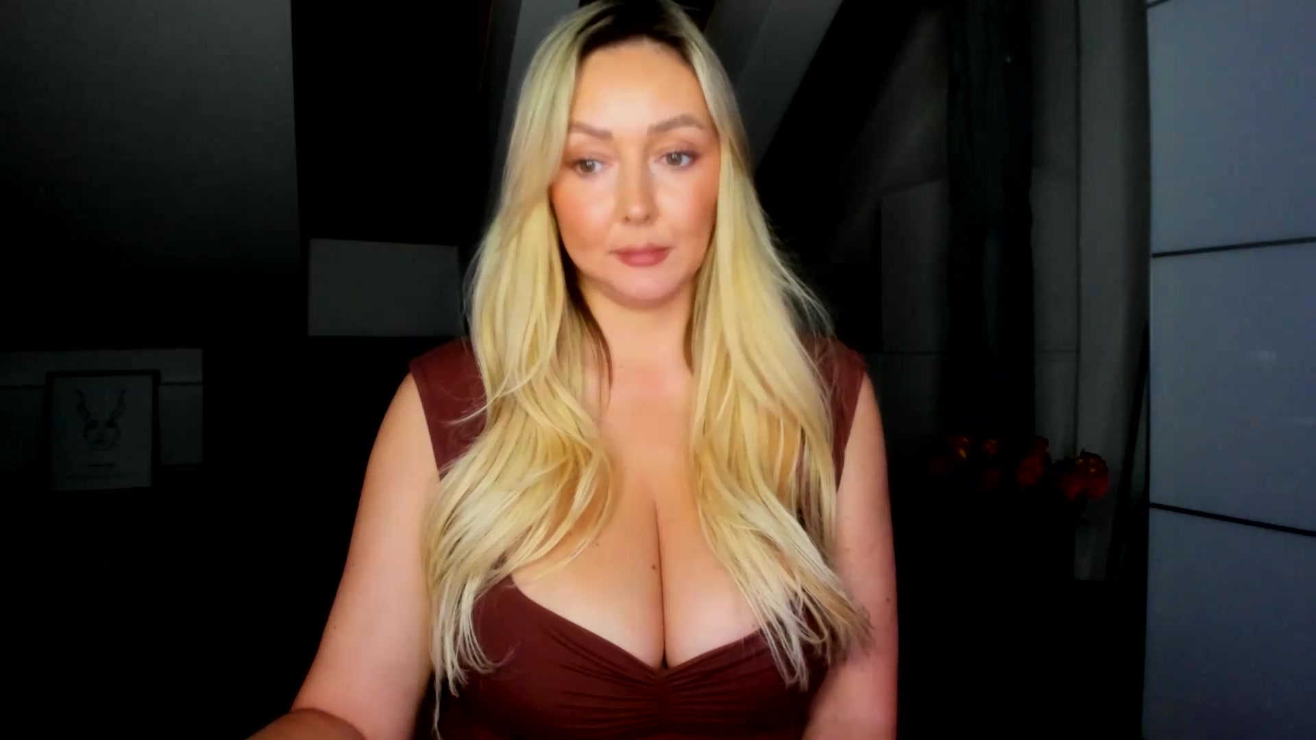 Gallery image thumbnail from Mi_Ha's myfreecams stream on, 09/07/2026, 15:36 image 4 of 20