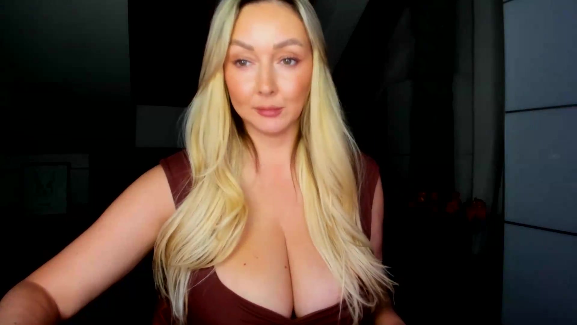 Gallery image thumbnail from Mi_Ha's myfreecams stream on, 09/07/2026, 15:36 image 6 of 20