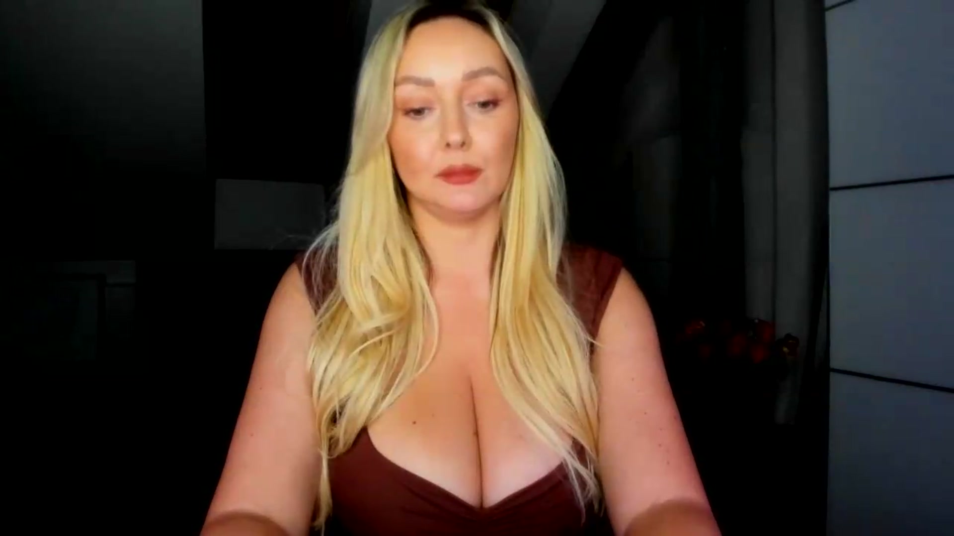 Gallery image thumbnail from Mi_Ha's myfreecams stream on, 09/07/2026, 21:26 image 18 of 20