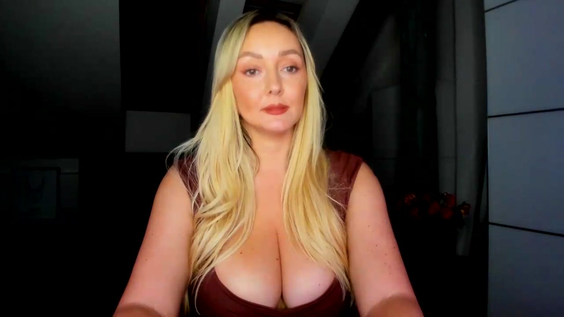 Gallery image thumbnail from Mi_Ha's myfreecams stream on, 09/07/2026, 21:26 image 13 of 20