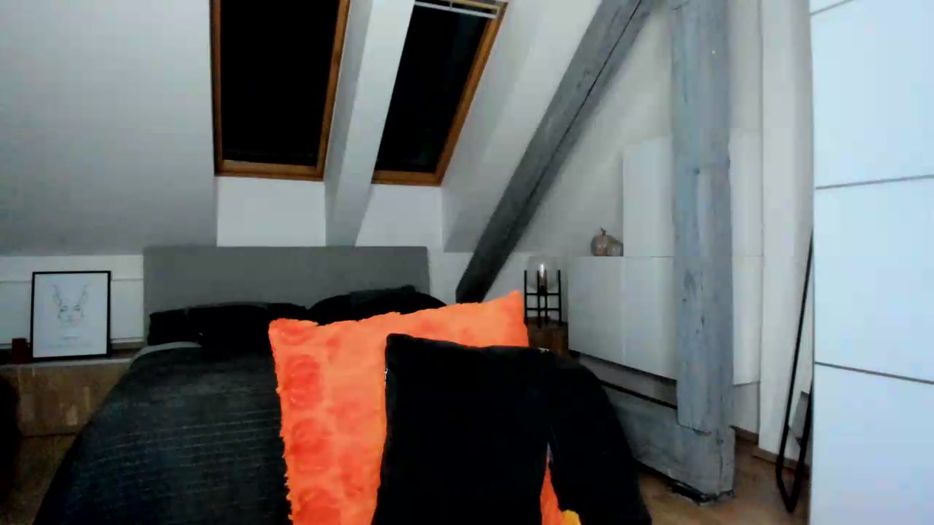 Gallery image thumbnail from Mi_Ha's myfreecams stream on, 09/08/2026, 15:42 image 13 of 20