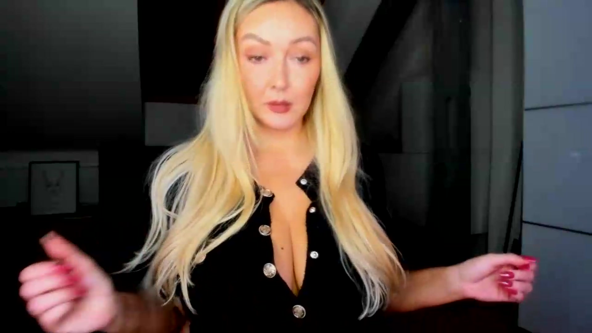 Gallery image thumbnail from Mi_Ha's myfreecams stream on, 09/09/2026, 13:44 image 6 of 20