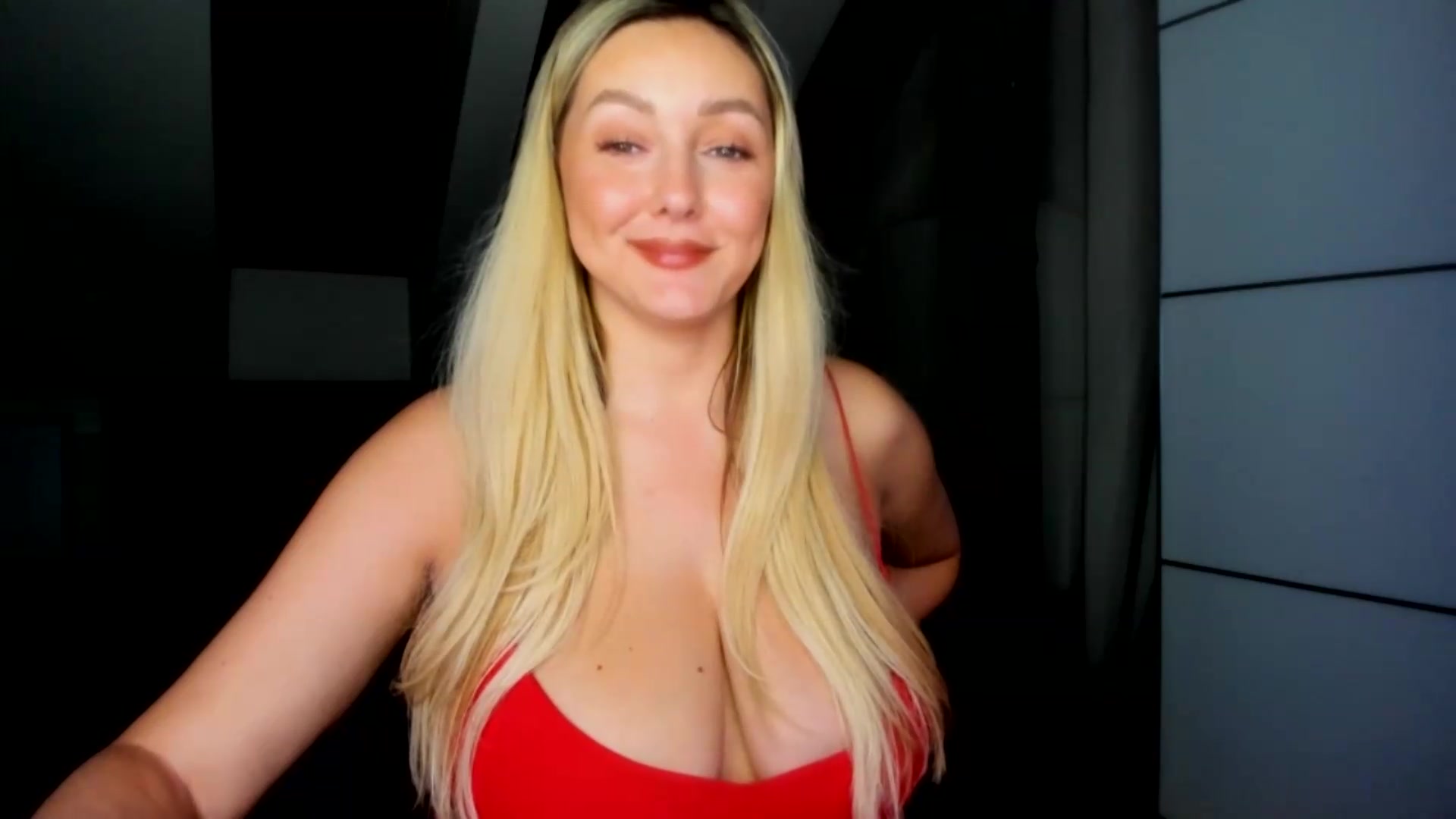 Gallery image thumbnail from Mi_Ha's myfreecams stream on, 09/14/2026, 21:32 image 9 of 20