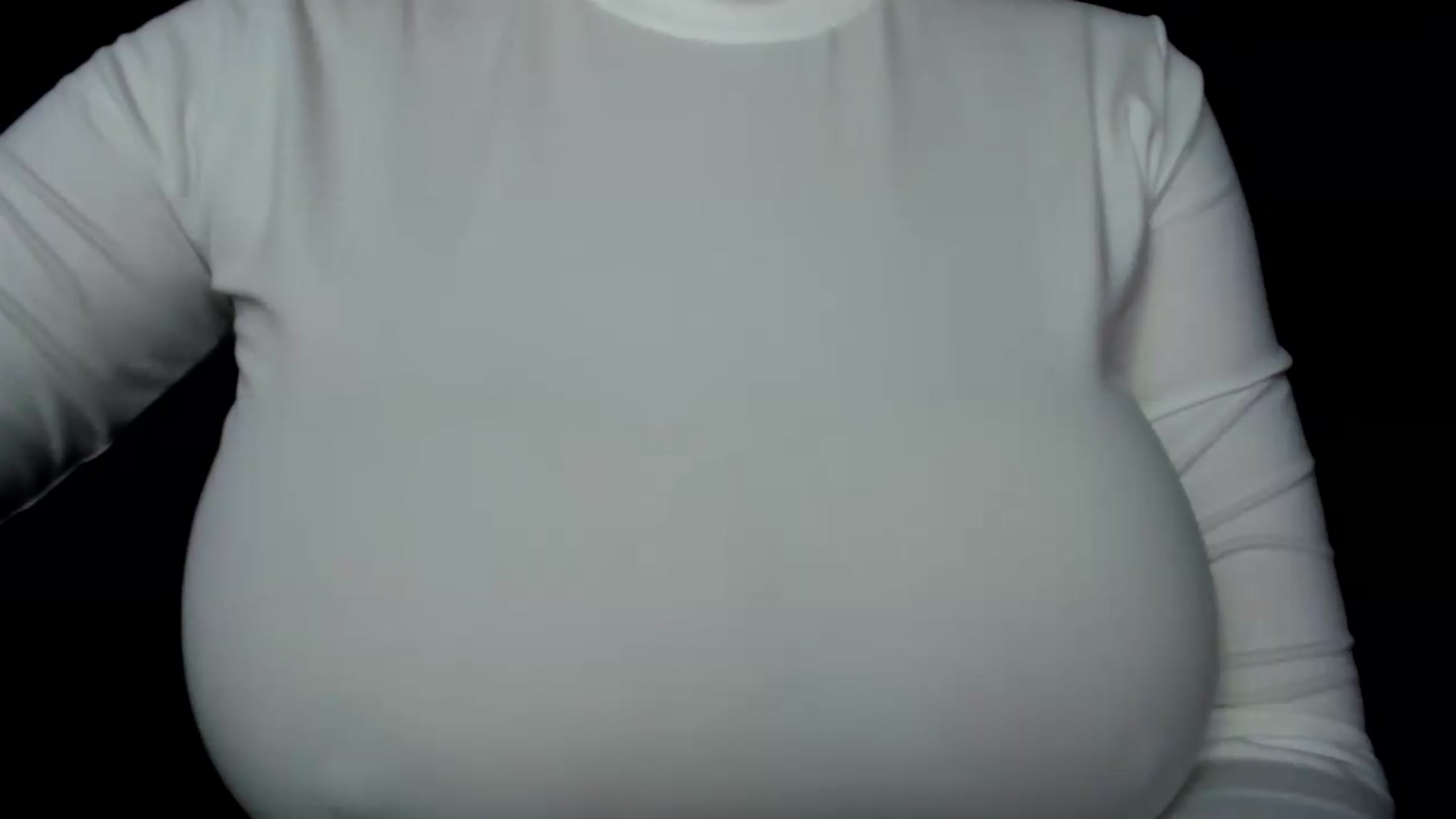 Gallery image thumbnail from Mi_Ha's myfreecams stream on, 09/15/2026, 13:54 image 8 of 20