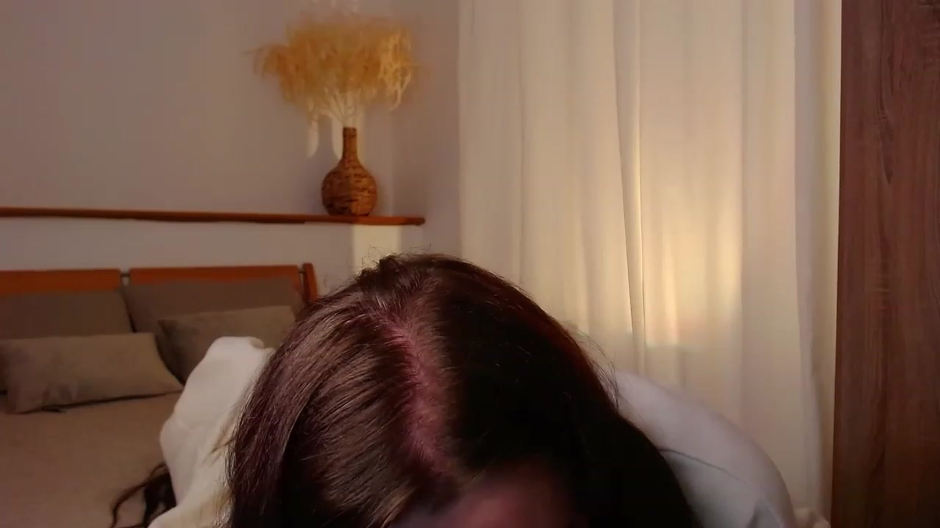 Gallery image thumbnail from Mi__a's myfreecams stream on, 04/09/2023, 14:34 image 7 of 20