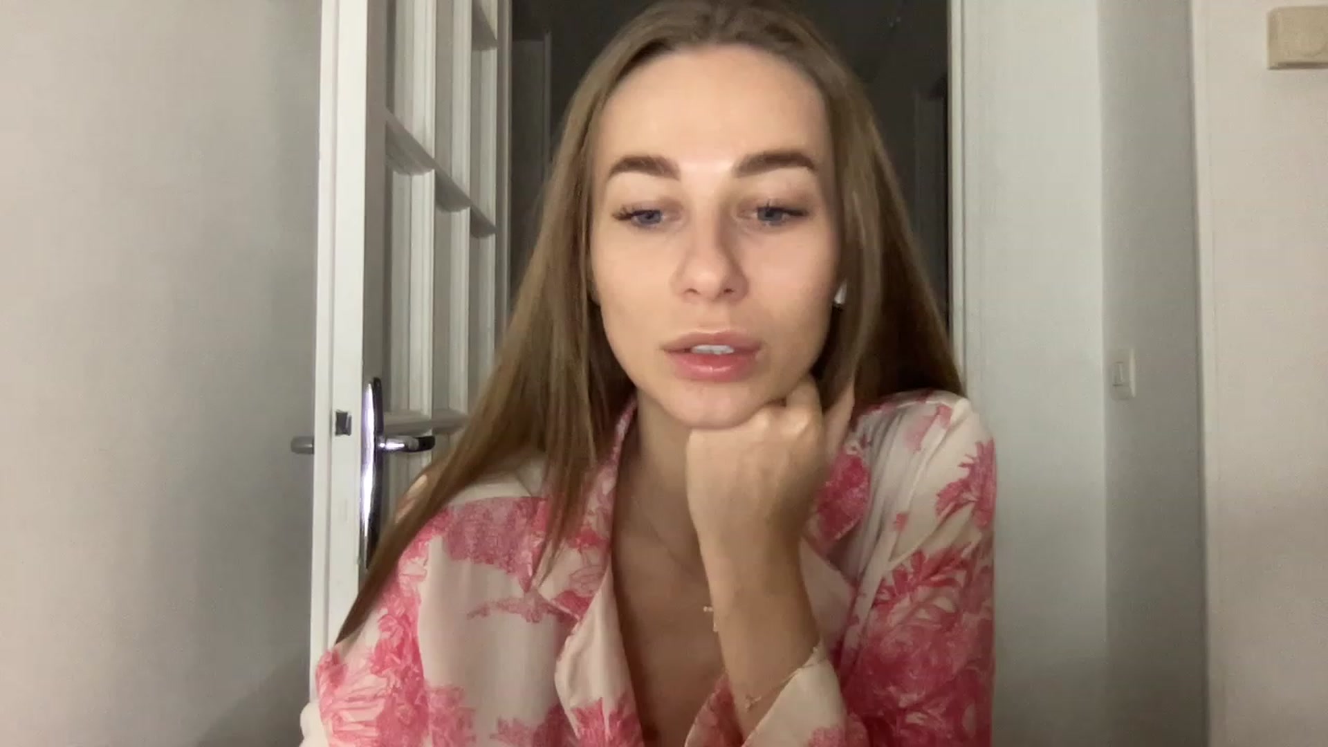 Gallery image thumbnail from Mia118's myfreecams stream on, 01/01/2023, 22:56 image 4 of 20