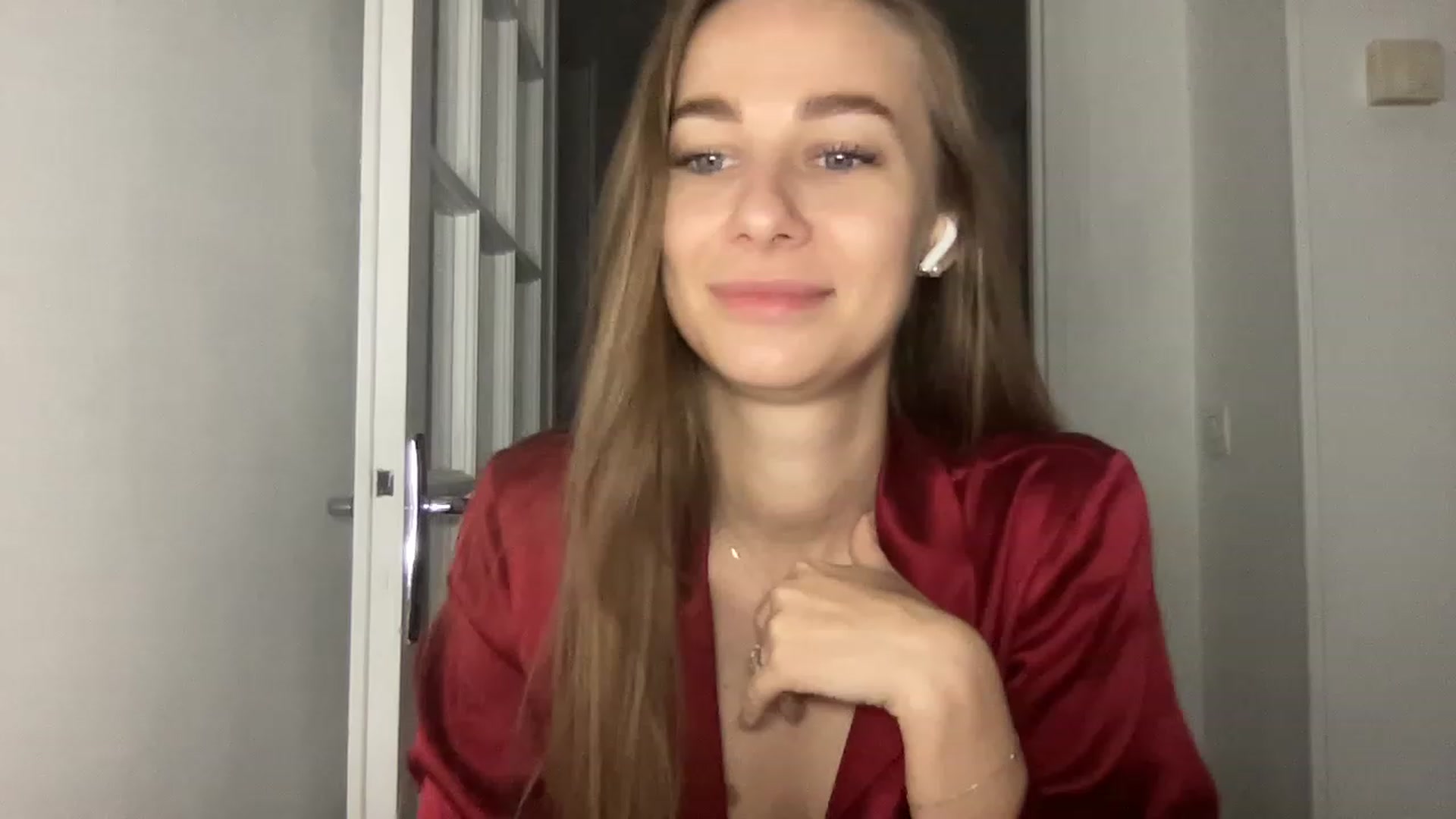 Gallery image thumbnail from Mia118's myfreecams stream on, 01/05/2023, 17:39 image 3 of 20