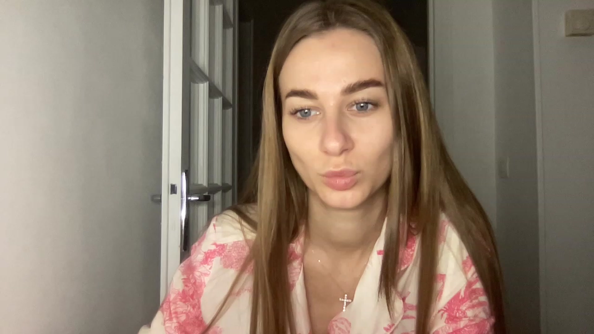 Gallery image thumbnail from Mia118's myfreecams stream on, 01/07/2023, 16:41 image 20 of 20