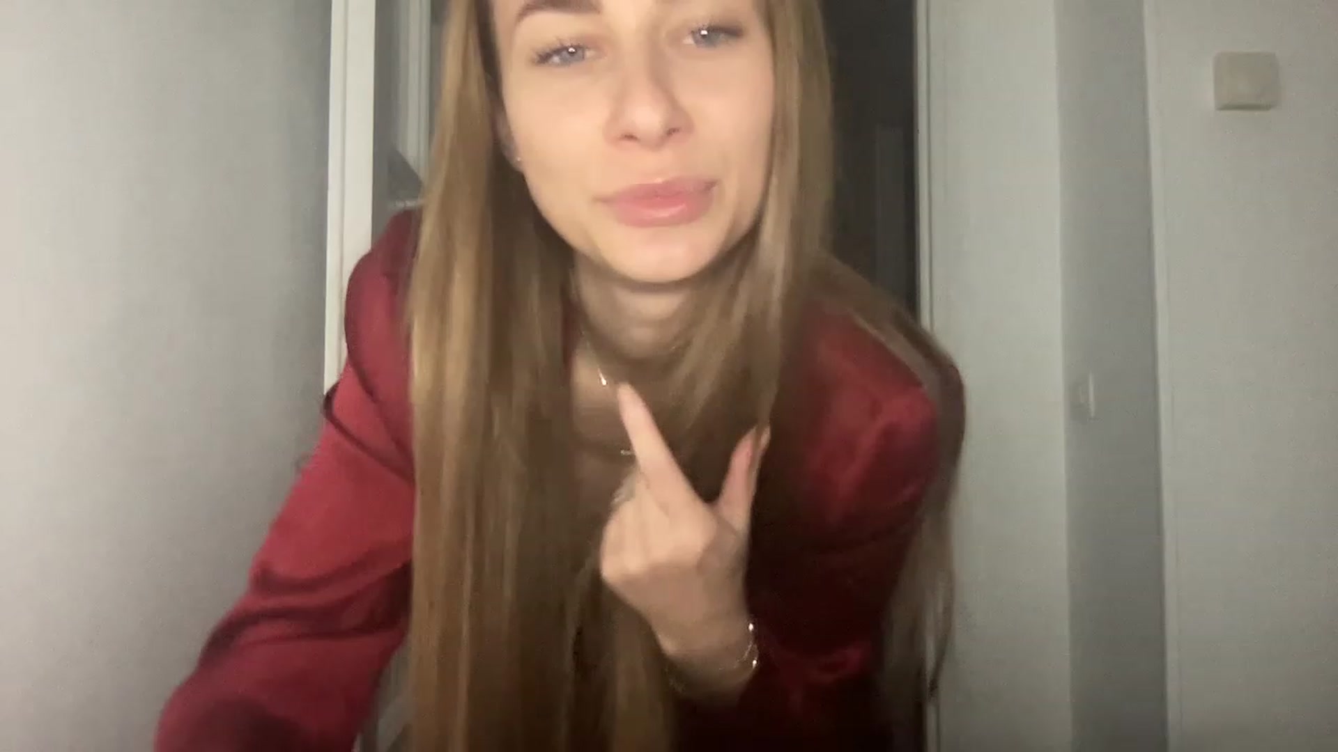 Gallery image thumbnail from Mia118's myfreecams stream on, 01/10/2023, 17:42 image 10 of 20