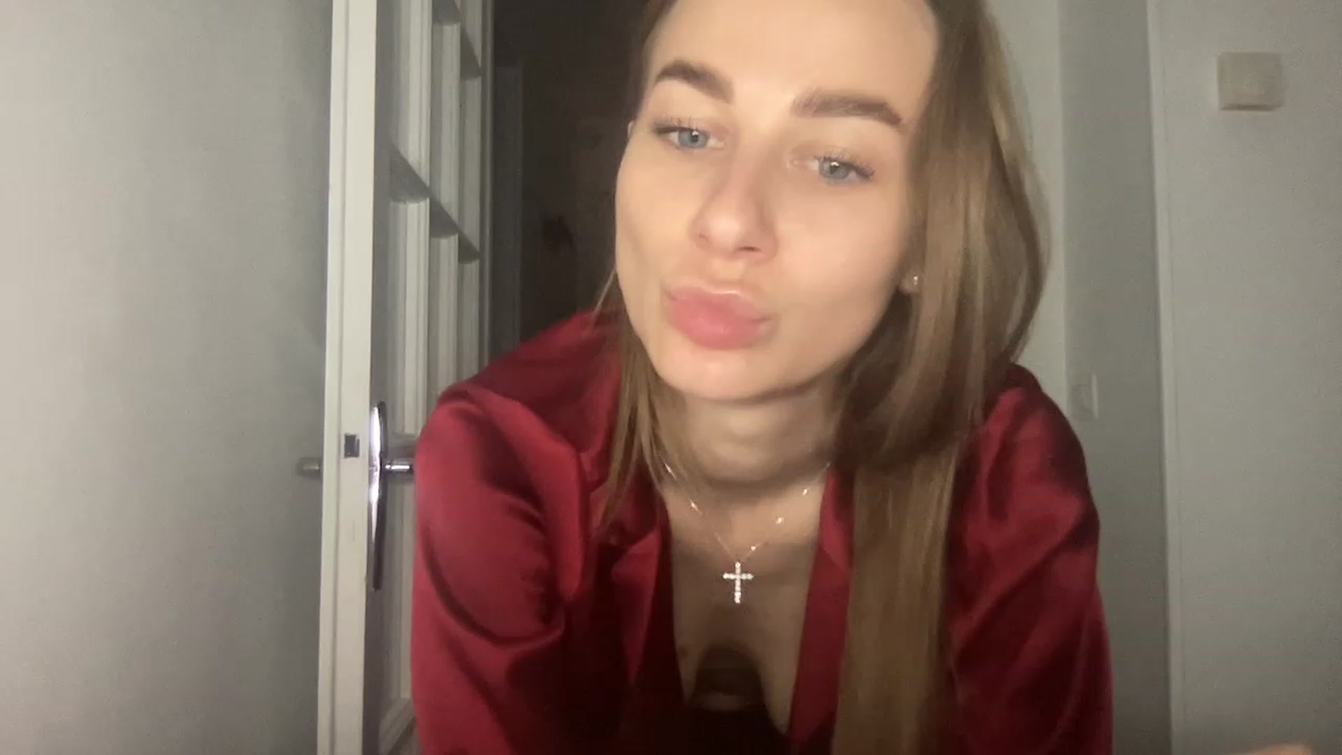 Gallery image thumbnail from Mia118's myfreecams stream on, 01/10/2023, 17:42 image 13 of 20