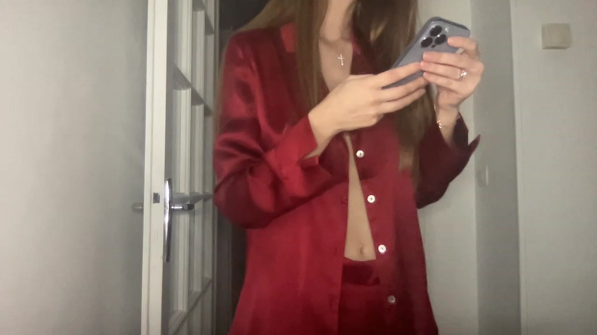 Gallery image thumbnail from Mia118's myfreecams stream on, 01/10/2023, 17:42 image 17 of 20