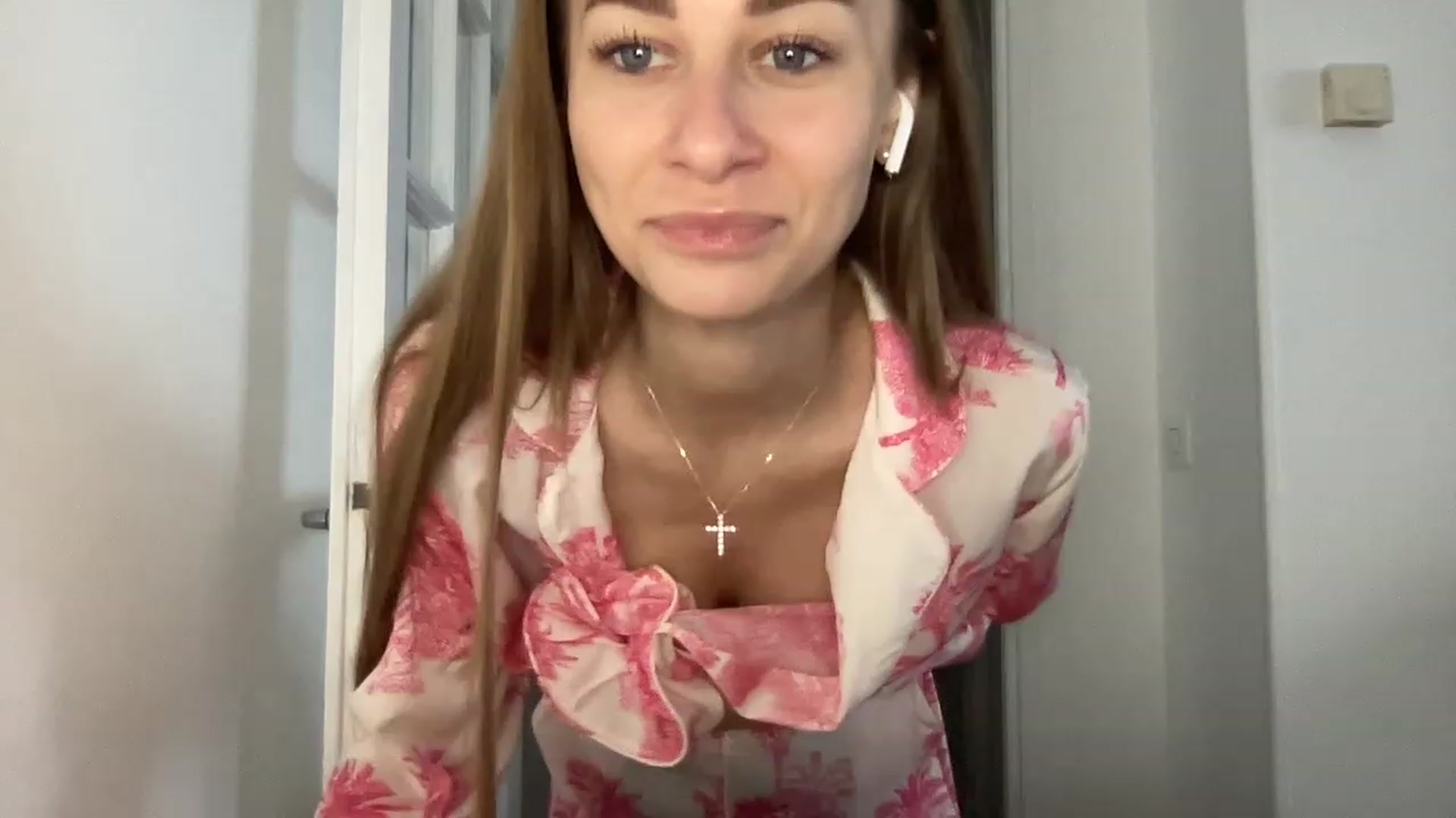 Gallery image thumbnail from Mia118's myfreecams stream on, 01/15/2023, 14:33 image 2 of 20