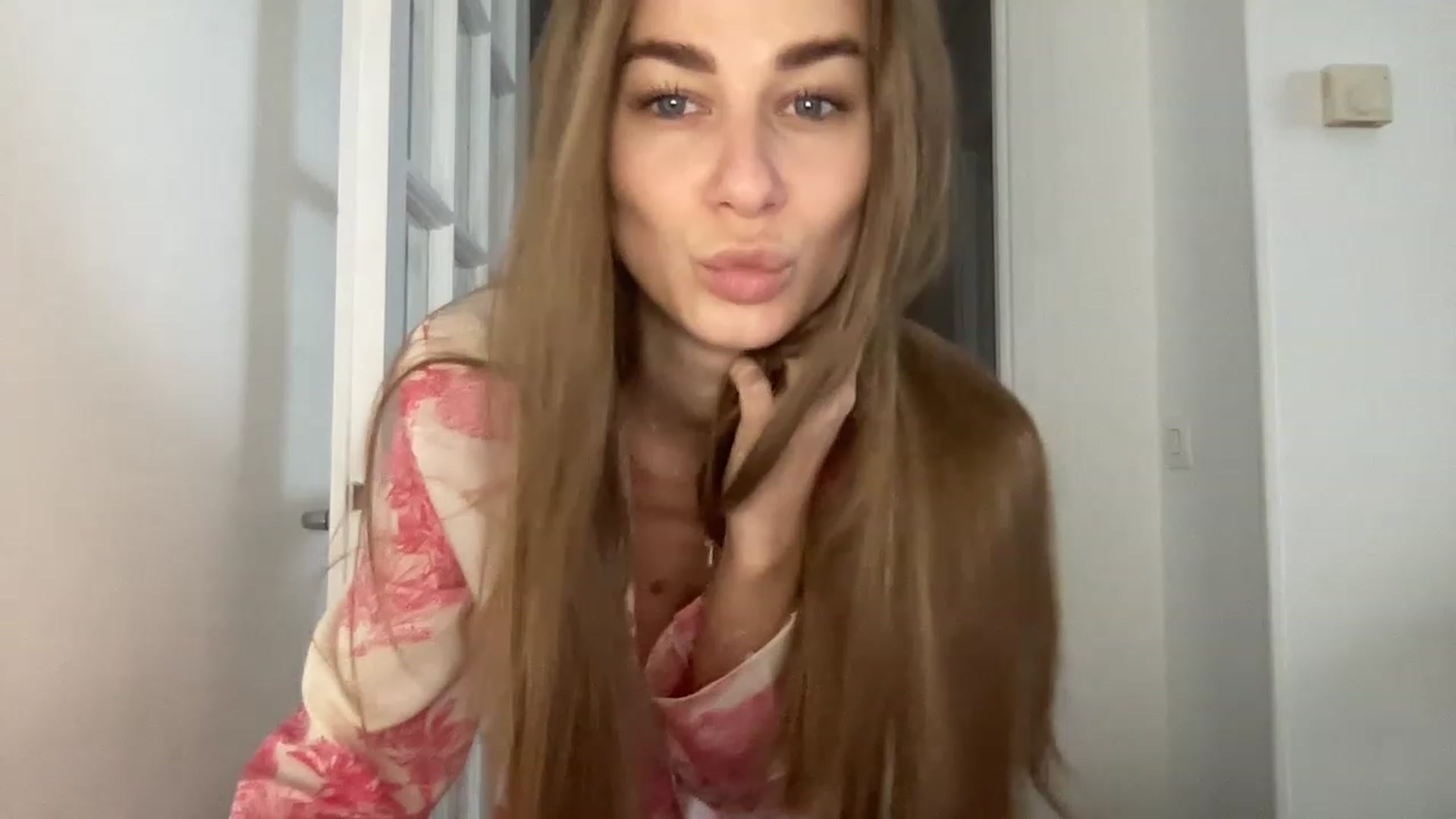 Gallery image thumbnail from Mia118's myfreecams stream on, 01/15/2023, 14:33 image 9 of 20