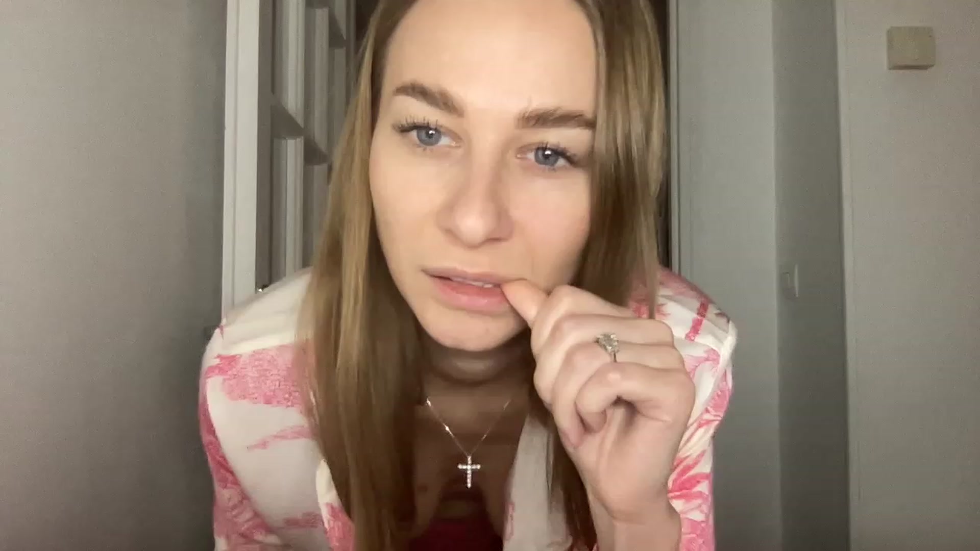 Gallery image thumbnail from Mia118's myfreecams stream on, 01/22/2023, 21:06 image 9 of 20