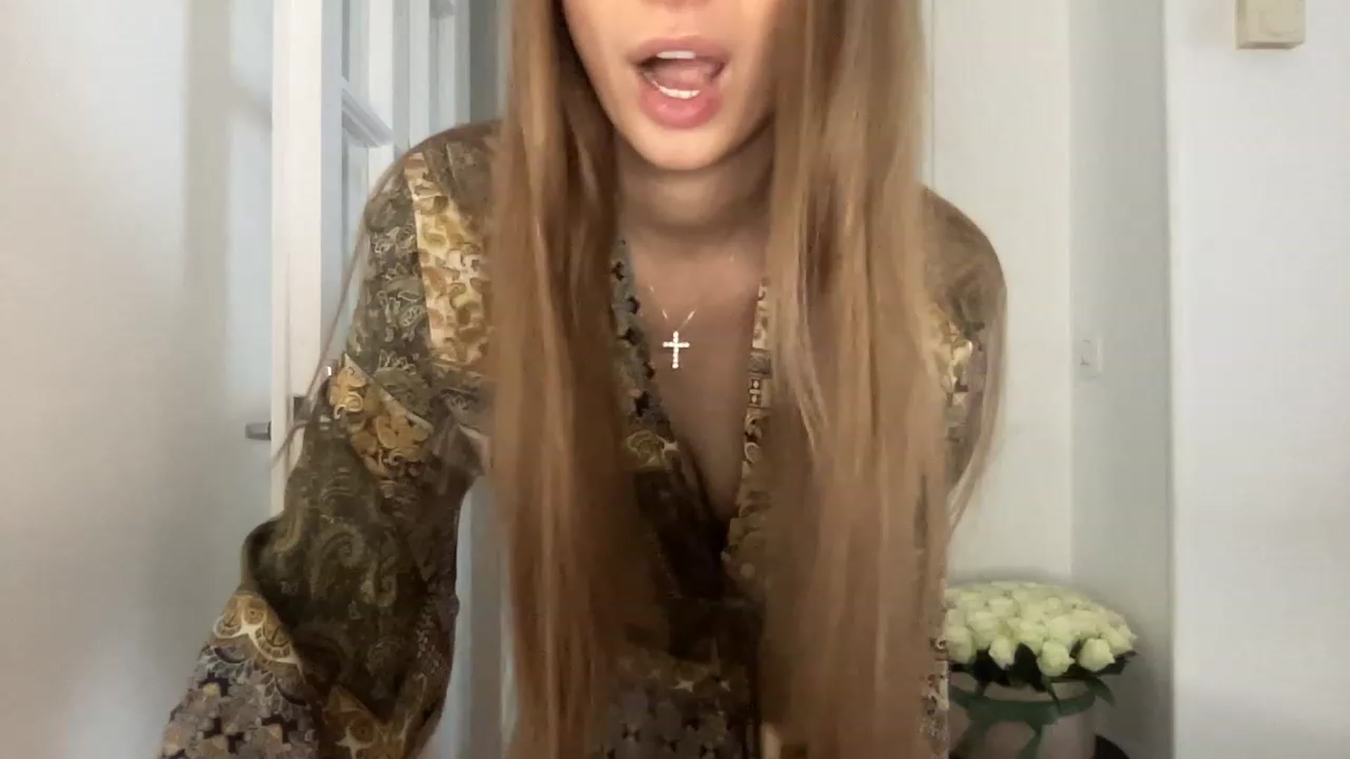 Gallery image thumbnail from Mia118's myfreecams stream on, 02/03/2023, 13:23 image 4 of 20